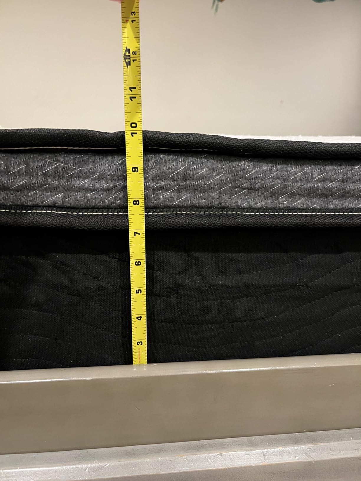 Springfit 500 lbs Supporting Heavy Duty Mattress for Big and Tall People, 10 Inch King Size Hybrid Mattress, Reinforced Coil System, Pressure Relief, Fiberglass-Free, CertiPUR-US Mattress in a Box customer photo 2