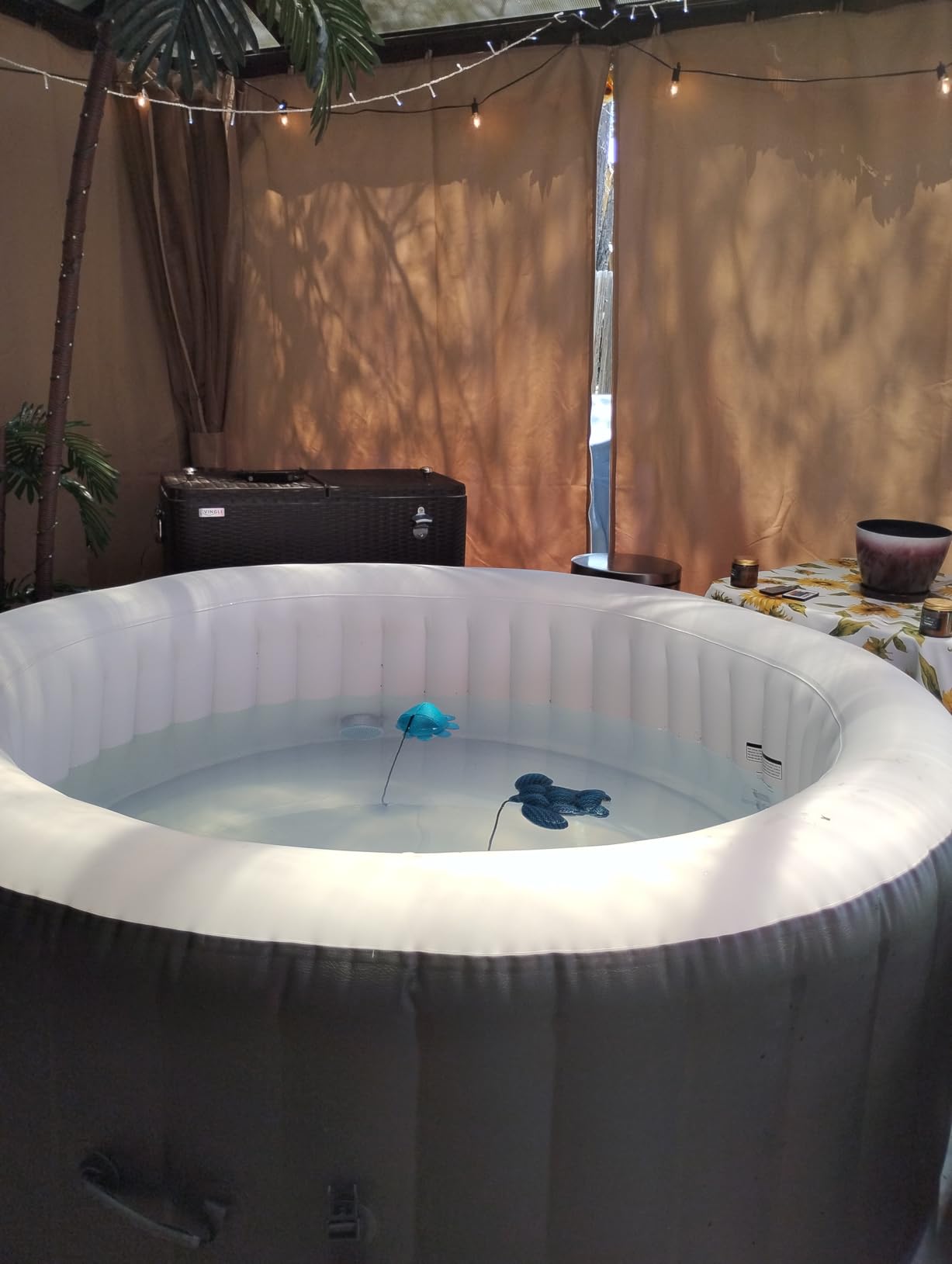 DoCred 1-2 Person Inflatable Hot Tub, 75