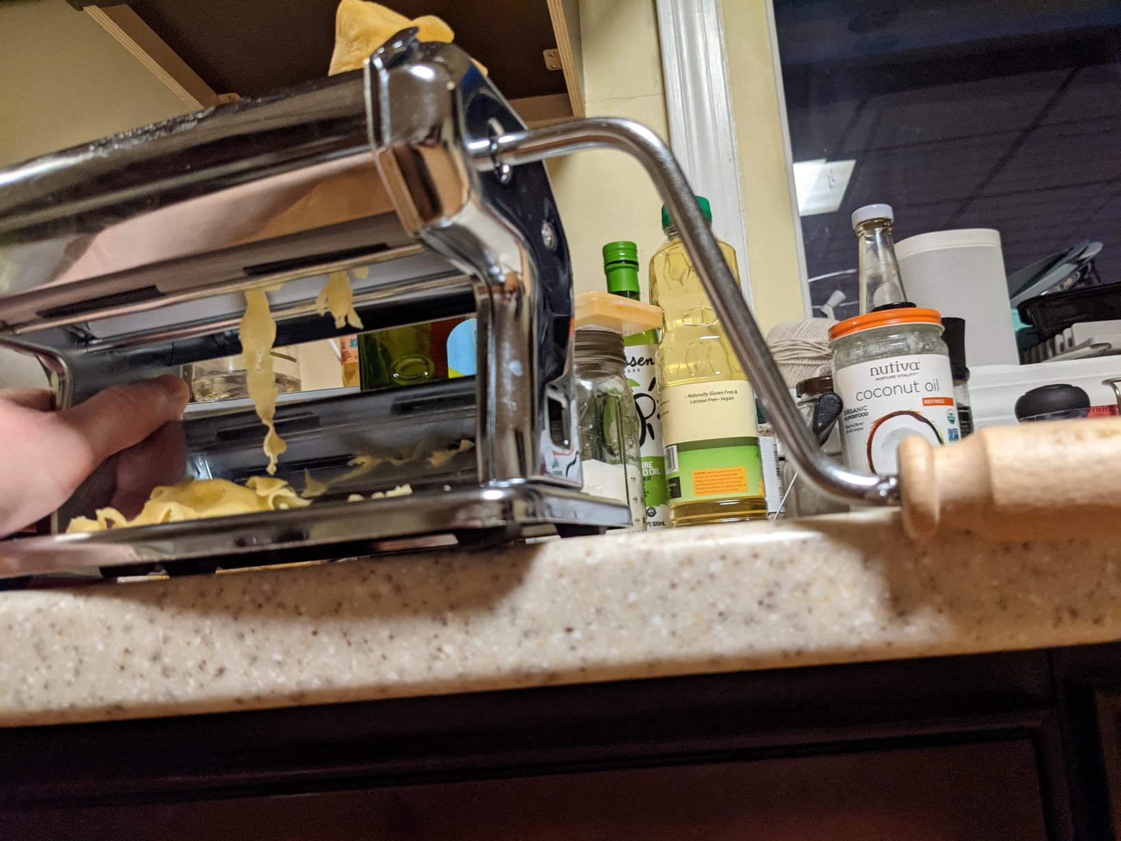 Imperia IPasta Classic Line. Pasta Machine 100% Made in Italy. Fresh pasta machine in steel. Manual roller with crank. Creates dough sheets for Lasagne, Tagliolini, Fettuccine. (End of line) customer photo 1