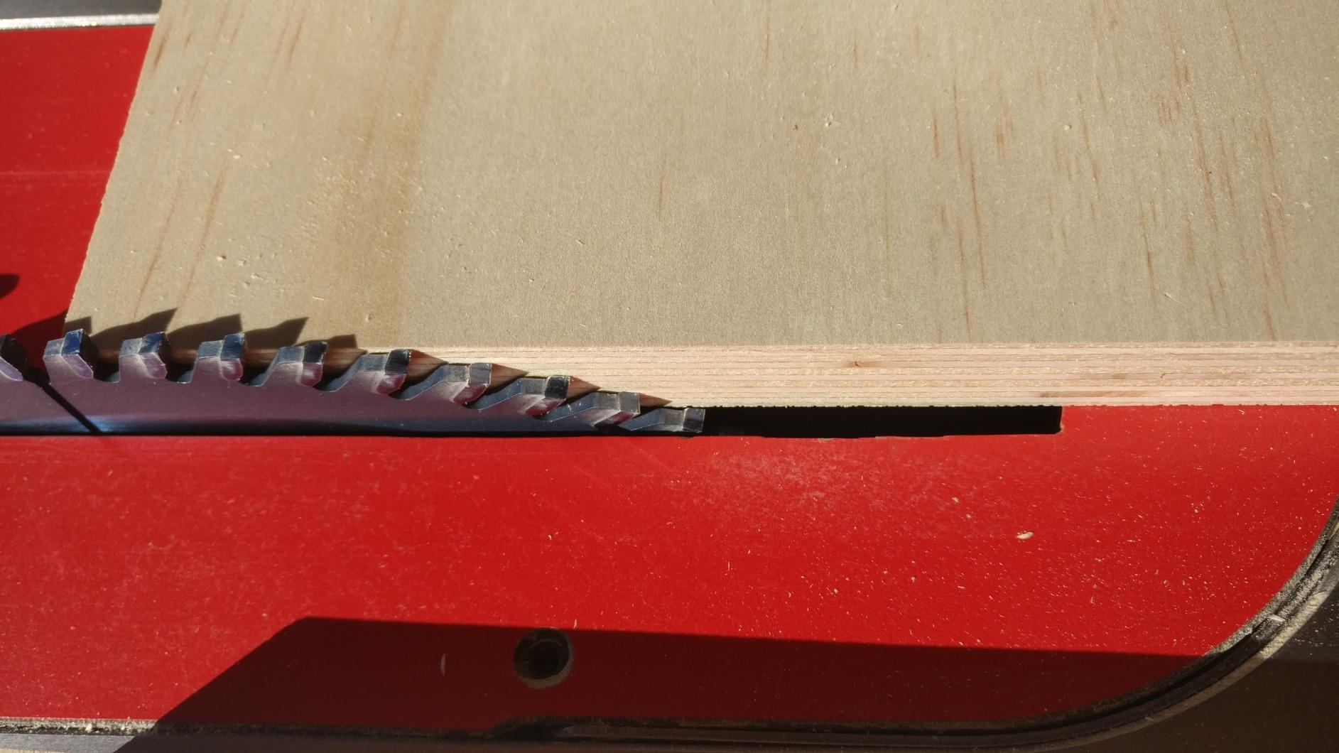 Amana Tool 610800C Carbide Tipped Prestige Trim 10 Inch D x 80T ATB, 10 Deg, 5/8 Bore Circular Saw Blade customer photo 1