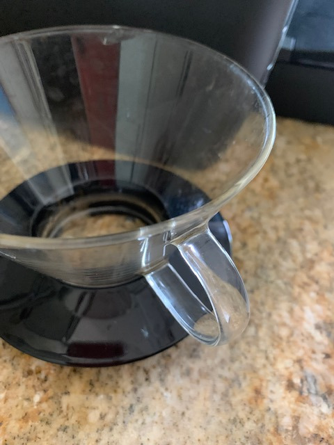 Kalita Wave Pour Over Coffee Dripper, Size 185, Makes 16-26oz, Single Cup Maker, Heat-Resistant Glass, Patented & Portable,black customer photo 1