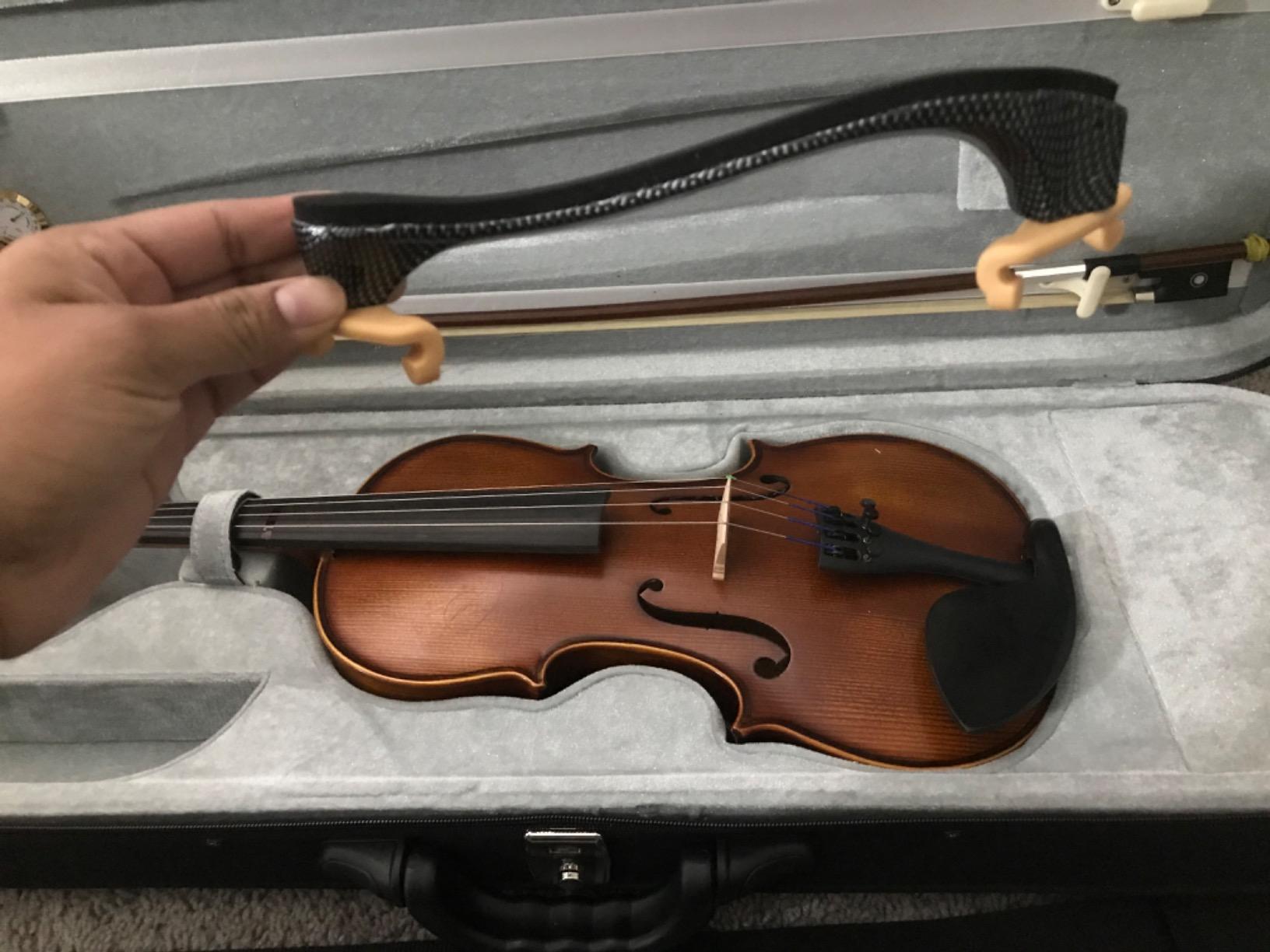 Bunnel Pupil Violin Outfit 4/4 Full Size By Kennedy Violins - Carrying Case and Accessories Included - Solid Maple Wood and Ebony Fittings customer photo 1