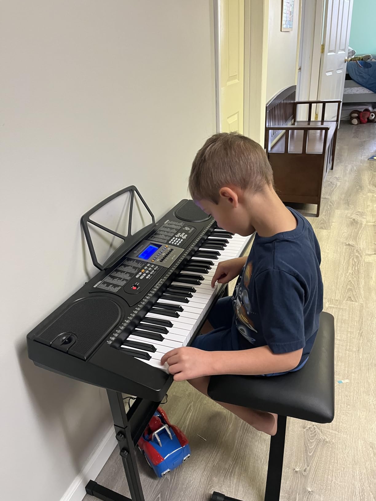 61-Key Electronic Keyboard Pack with Headphones,Microphone,Stand,Stool,and Power Supply-The electronic keyboards (Pack of 1) customer photo 1