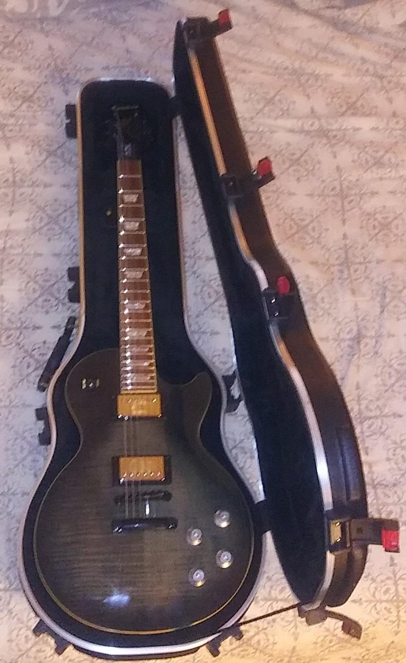 ProRockGear Deluxe TSA ABS Les Paul Guitar Case customer photo 1