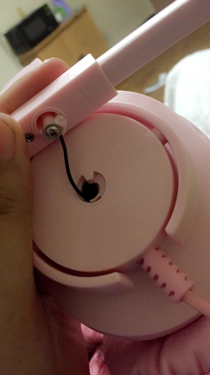 Gaming Headset for Xbox One, PS4, PS5, Nintendo Switch, Bass Surround and Noise Cancelling 3.5mm Over Ear Headphones with Mic for Laptop PC Smartphones, Pink customer photo 2