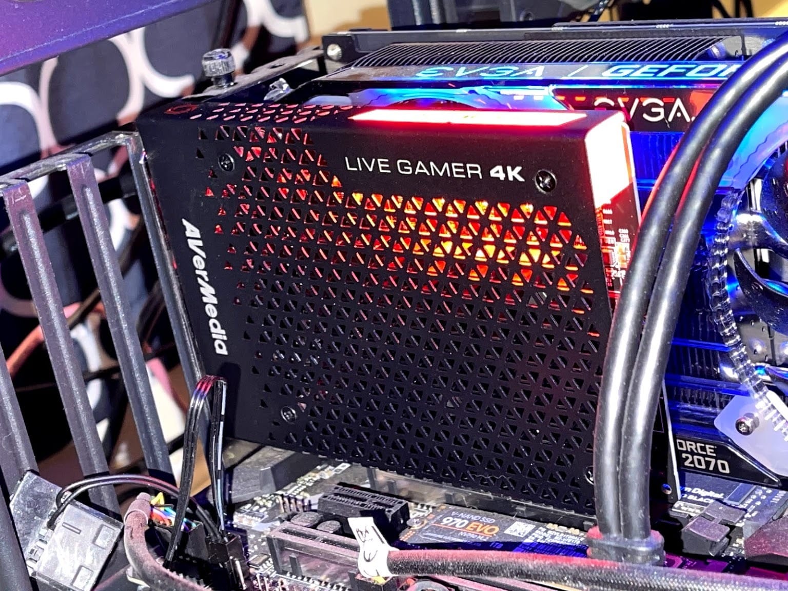 AVerMedia Live Gamer Ultra GC553 – 4K60 HDR Pass-Through, 4K30 Capture, Low Latency for Xbox Series X/S, PS5, Switch, Windows 11/macOS 10.13 customer photo 2