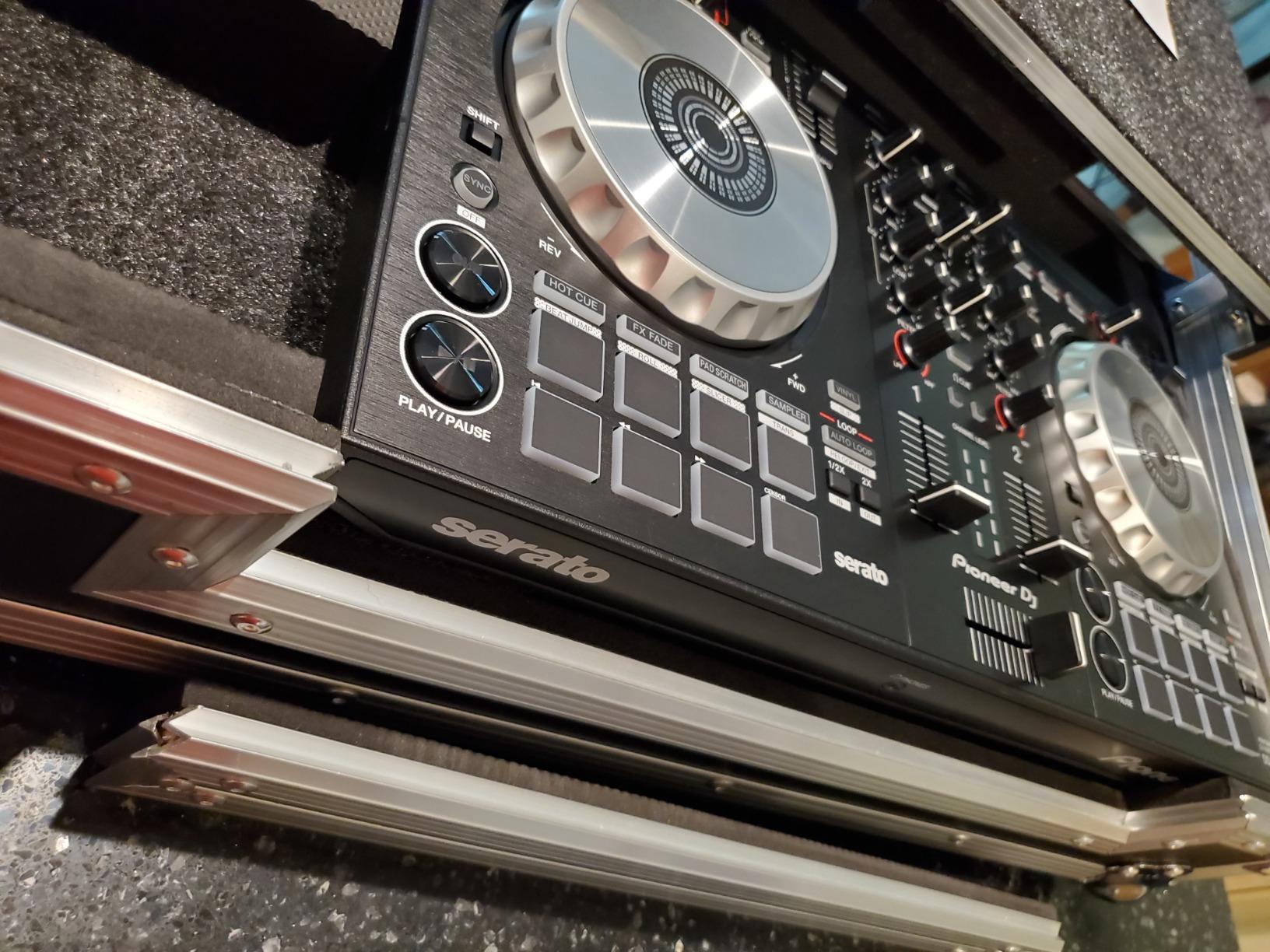 DJ Flight Case Fits Pioneer DDJ-SB3 with Glide Laptop Stand Harmony Cases customer photo 1
