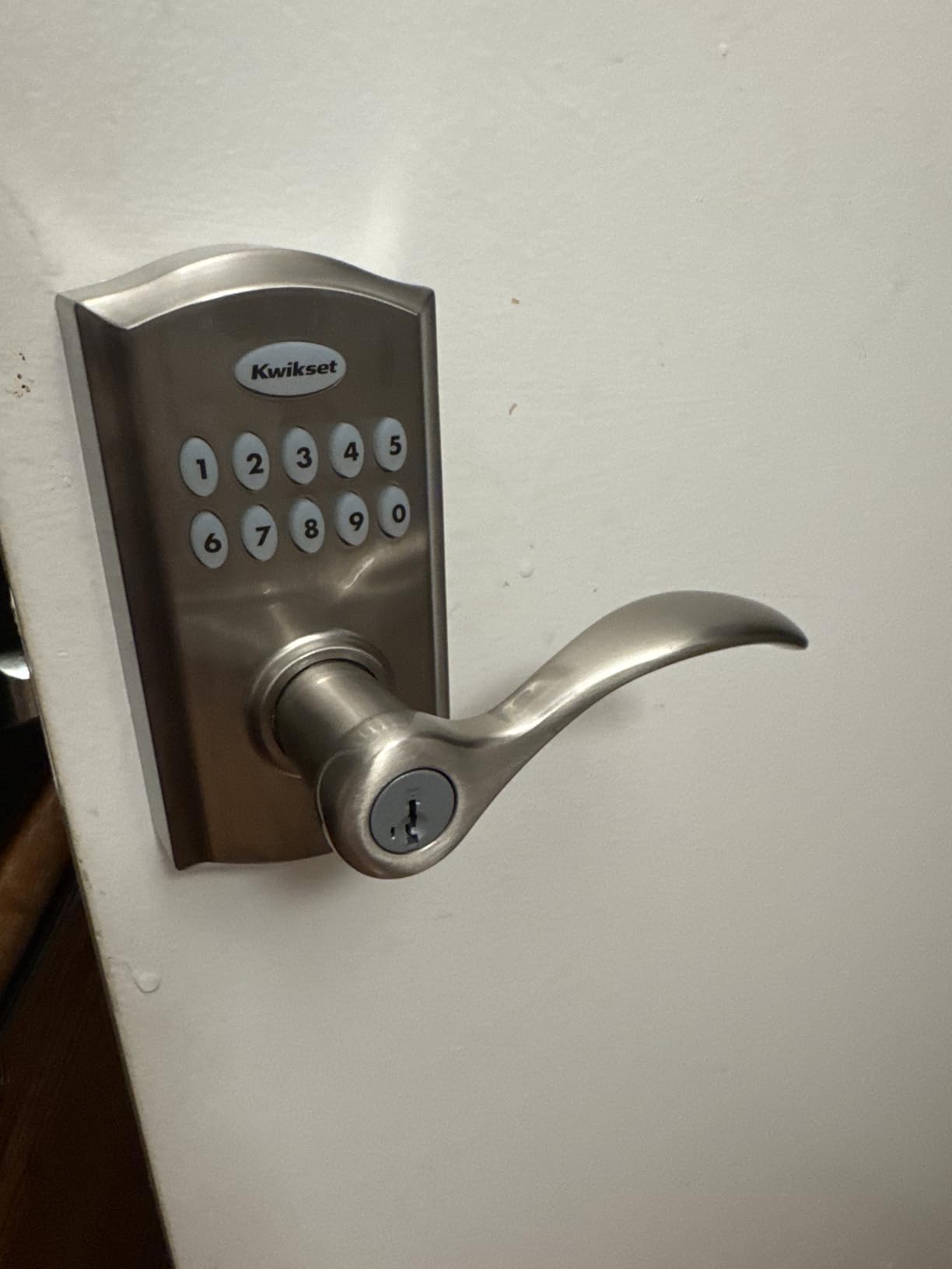 Kwikset 955PML-11PS Pembroke Lever Commercial Grade Electronic Smartcode Lever Lock with SmartKey Venetian Bronze Finish customer photo 2