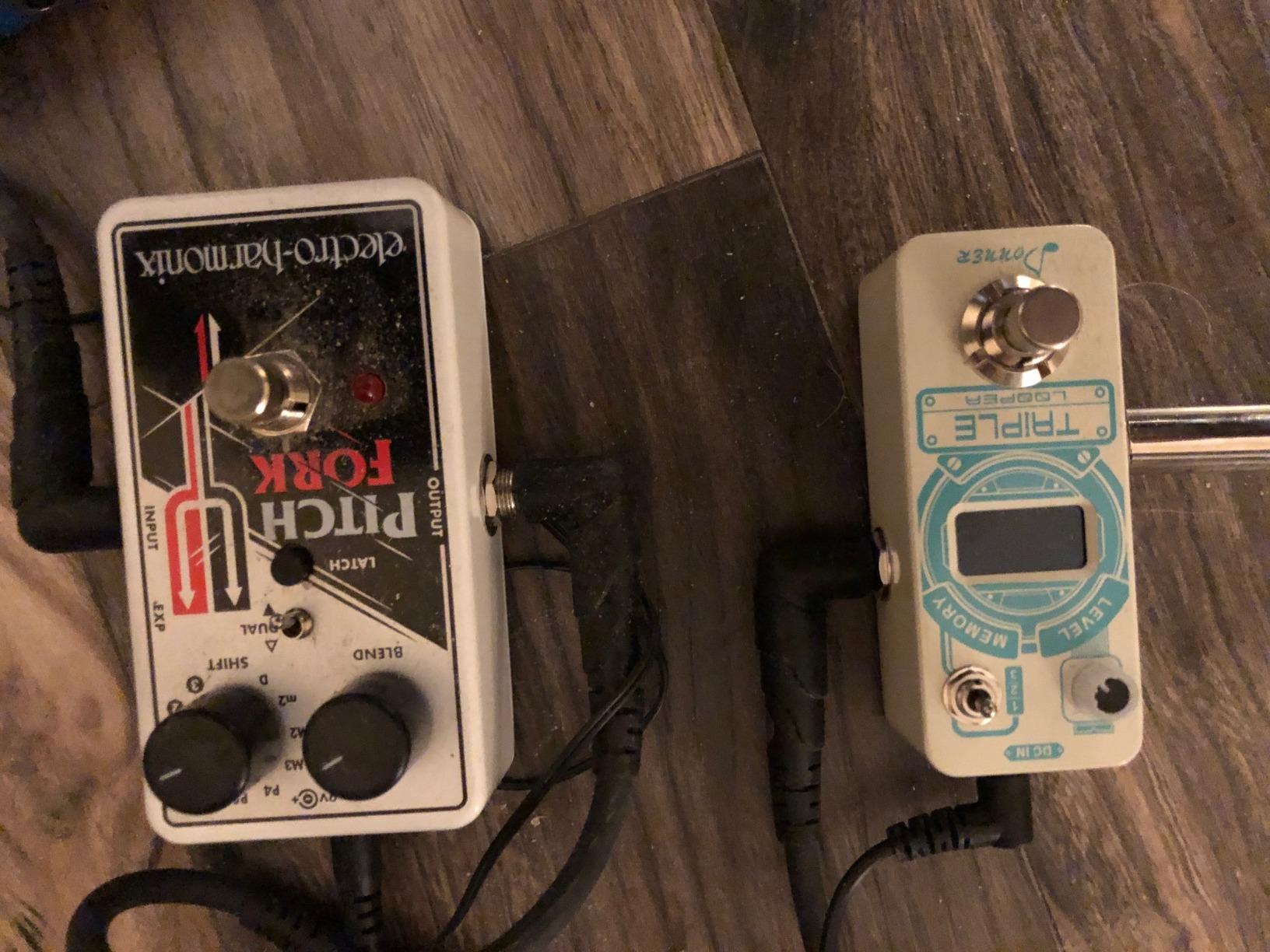 Donner Triple Looper Guitar Pedal, 3 Loops 90 mins Looping Time Loop Pedal with Screen Unlimited Overdubs Undo/Redo for Electric Guitar Bass, True Bypass customer photo 1