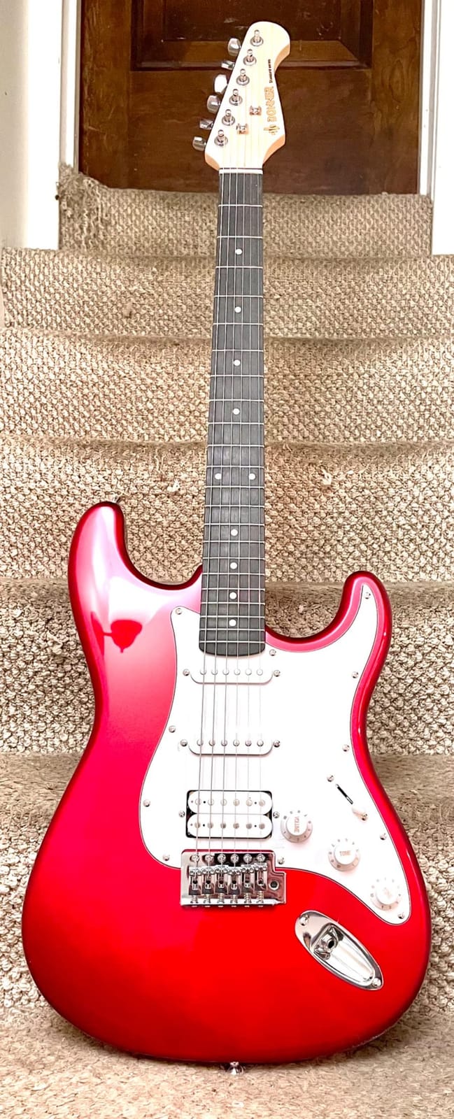 Donner 39 Inch Left-Handed Electric Guitar Kit Solid Body Sunburst customer photo 2