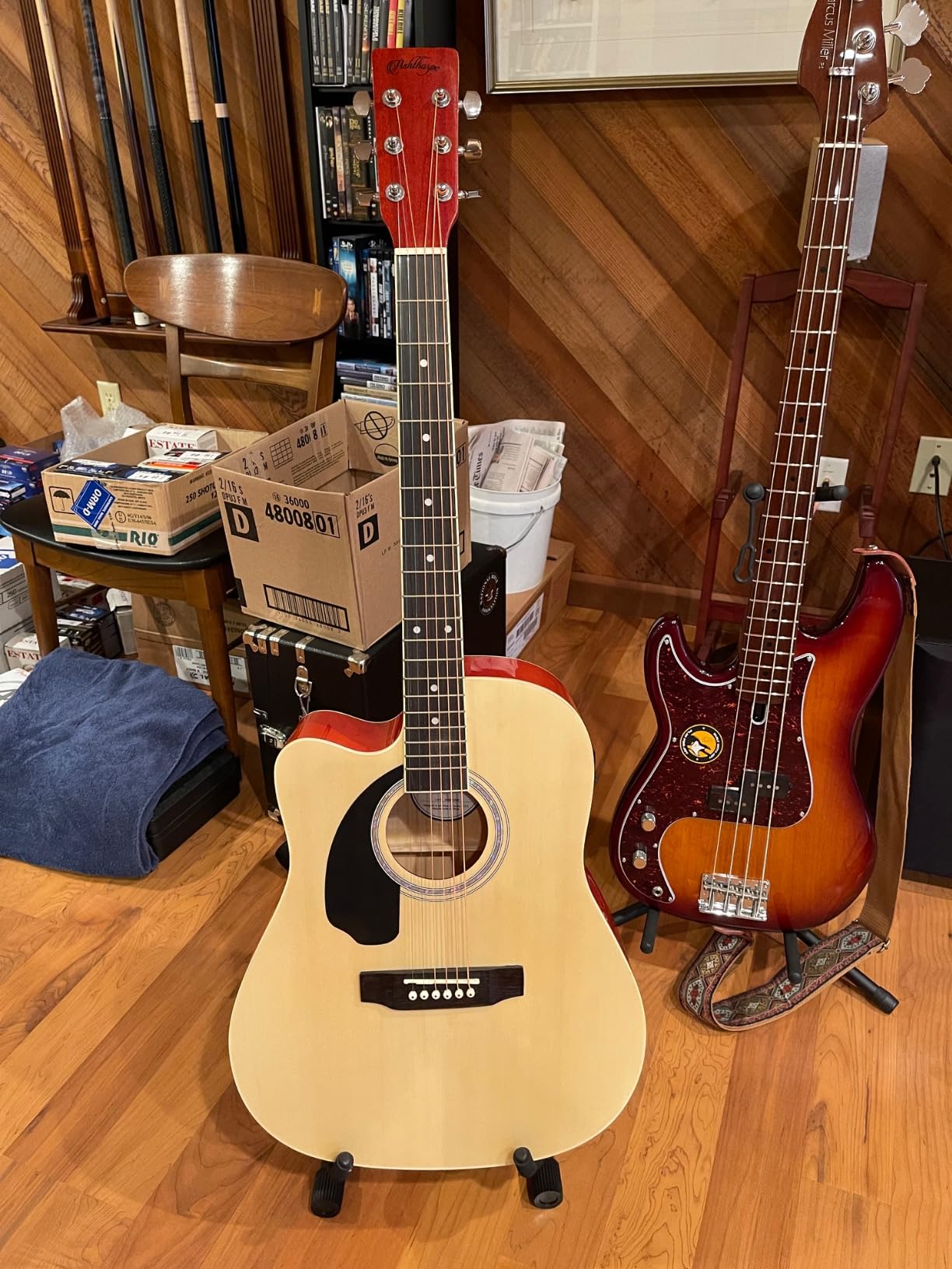 Ashthorpe Full-Size Left-Handed Dreadnought Cutaway Acoustic-Electric Guitar Bundle - Premium Tonewoods - Blue customer photo 1