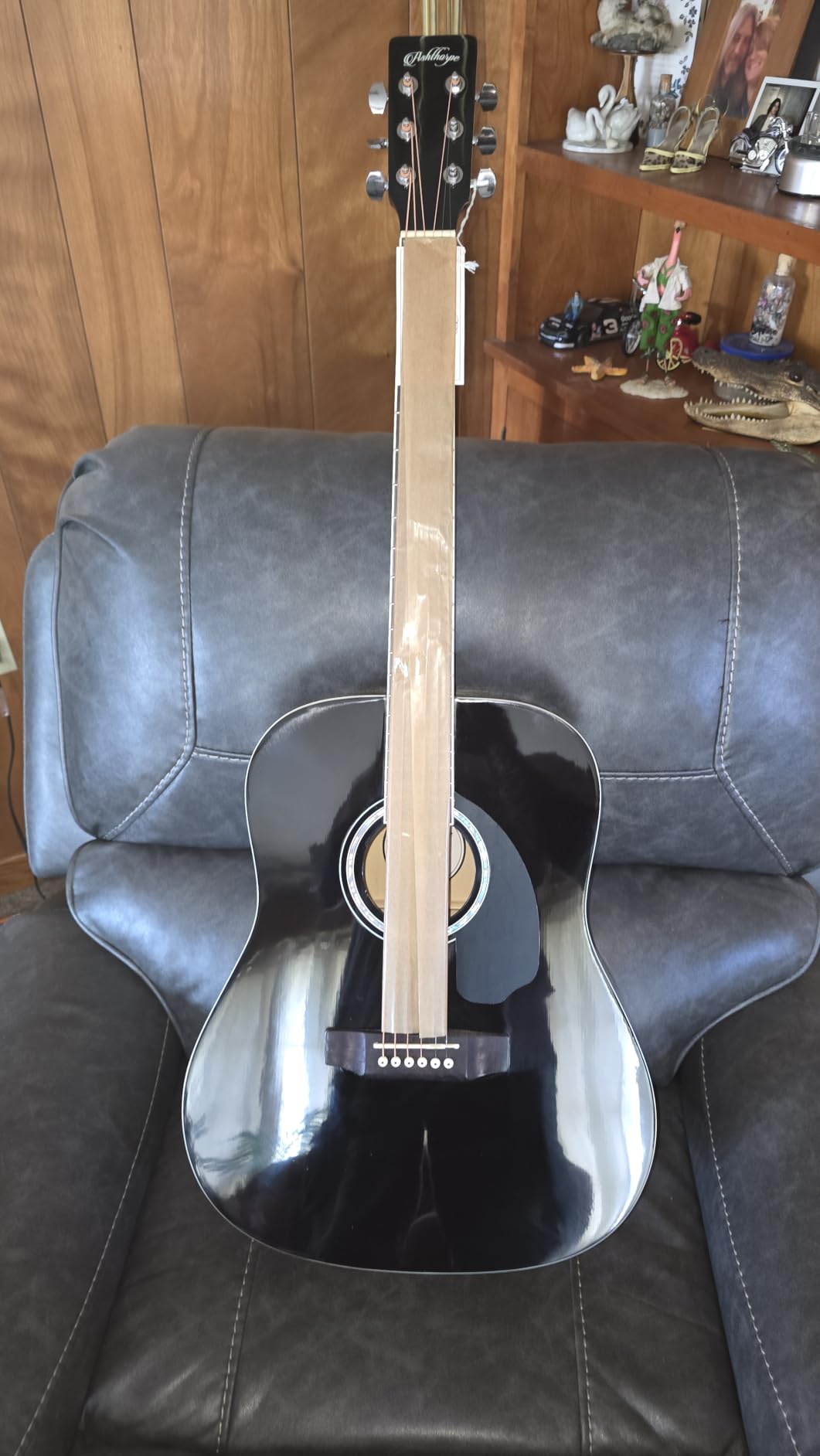 Ashthorpe Full-Size Left-Handed Dreadnought Cutaway Acoustic-Electric Guitar Bundle - Premium Tonewoods - Blue customer photo 2