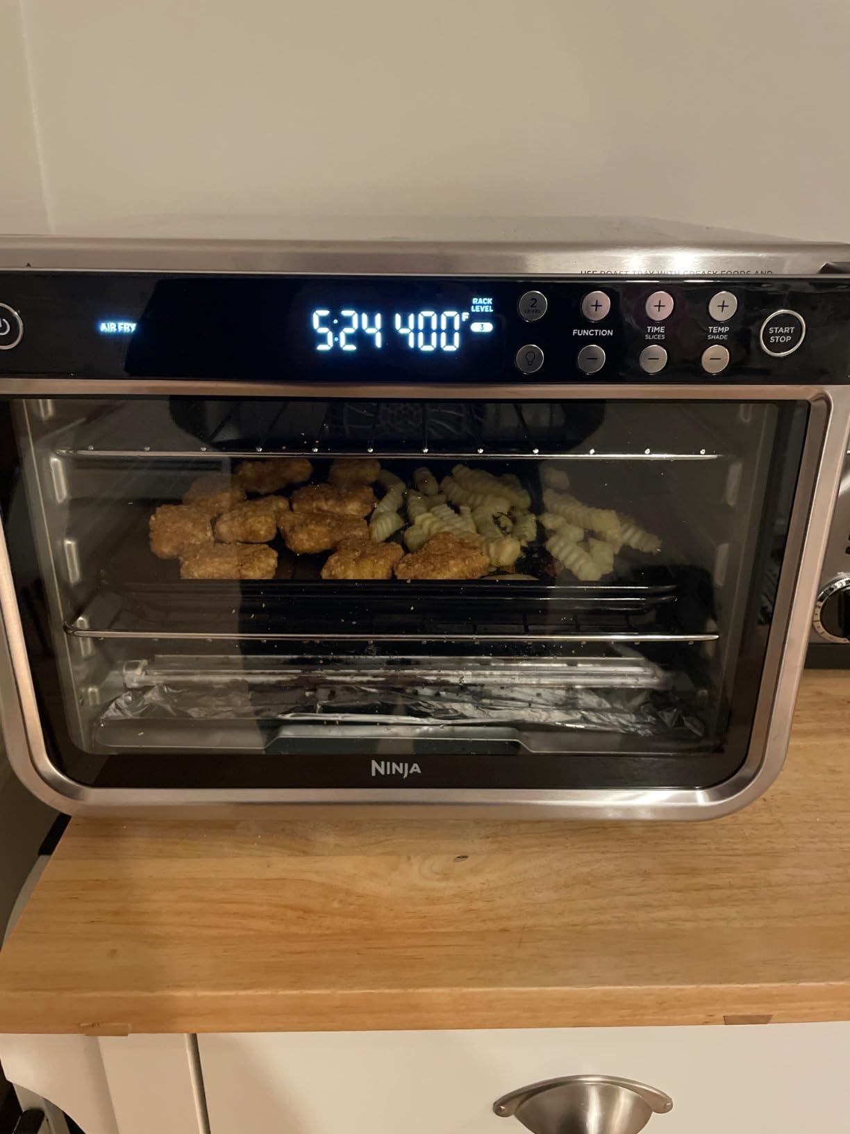 Ninja Foodi XL Pro Air Fry Oven, 10-in-1, Stainless Steel, DT201 customer photo 1
