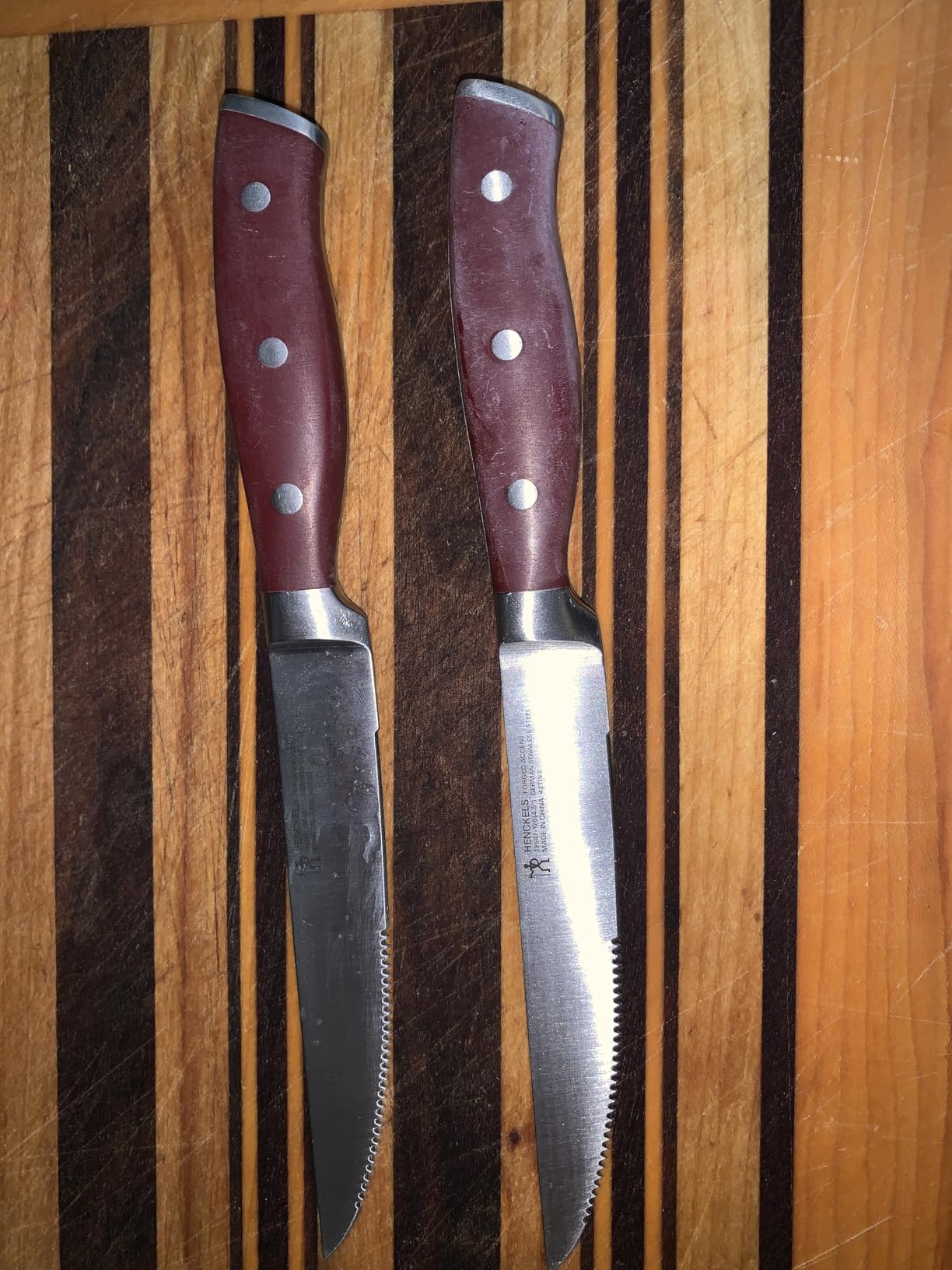 Henckels Forged Accent Steak Knives Set of 4 Razor-Sharp, German Engineered customer photo 1