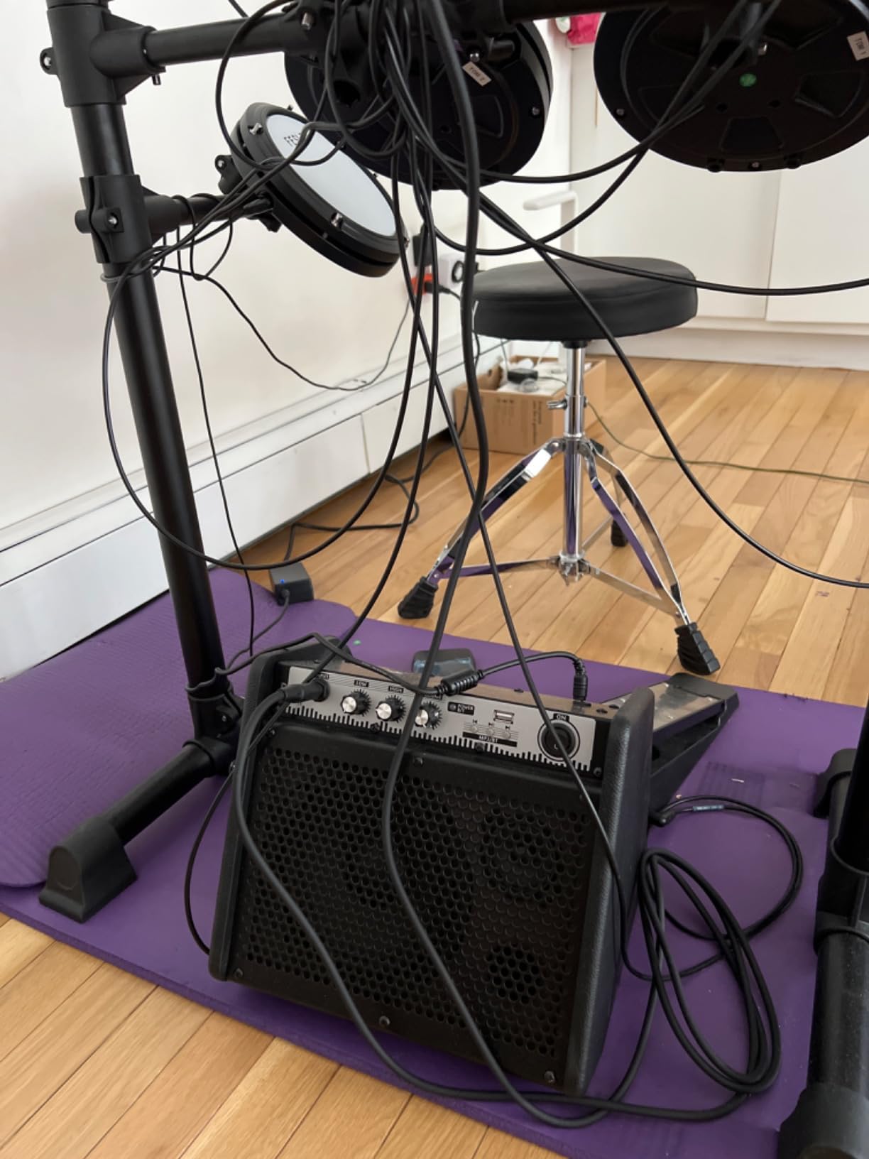 Coolmusic DM20 20W Bluetooth Personal Monitor Amplifier Electric Drum Amplifier Speaker,Keyboard Speaker with USB Interface(Including E-Drum Noise-Reduction Cable) (Black) customer photo 1