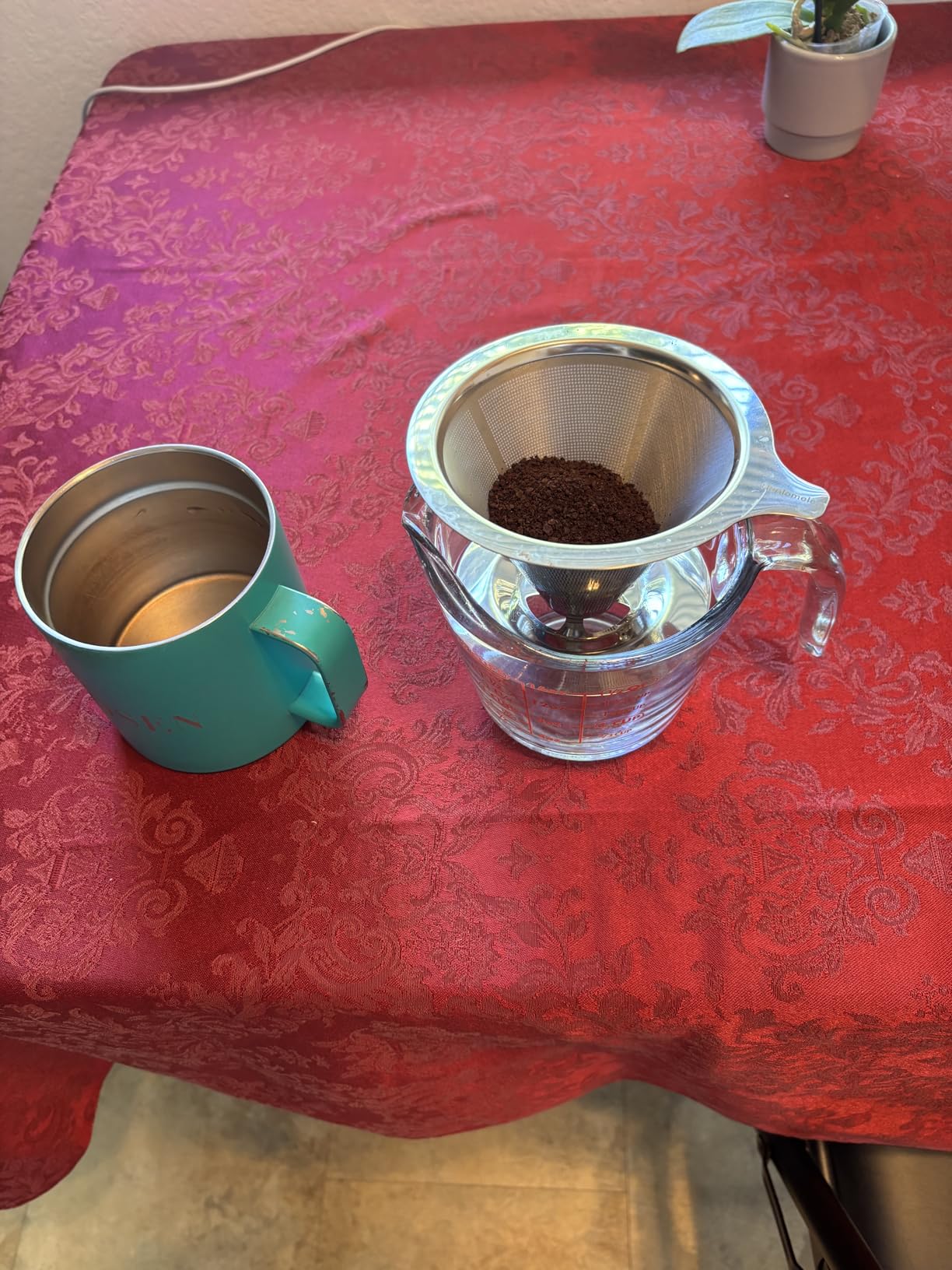 Hanlomele Pour Over Coffee Dripper, Paperless Reusable Coffee Filter, Pour Over Coffee Maker for Single Cup Brew, Double Mesh Design of Stainless Steel Cone Filter for Perfect Extraction (1-2 Cup) customer photo 1
