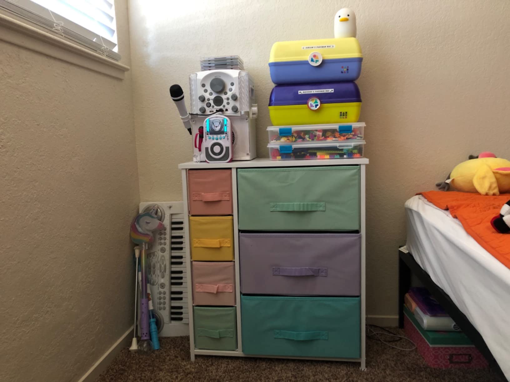 Sorbus 7-Drawer Dresser for Kids Bedroom, Wood Top (Pastel Pink) customer photo 1