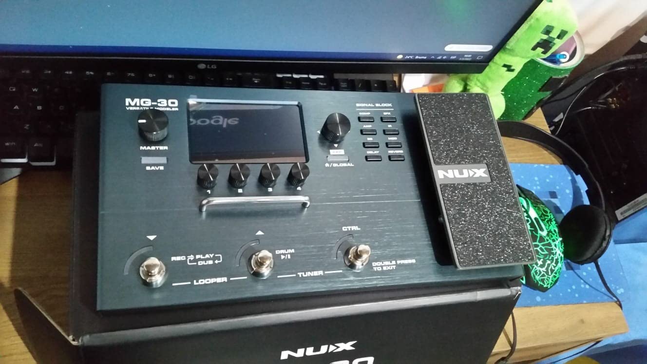 NUX MG-30 Guitar Multi-Effects Pedal Guitar/Bass/Acoustic Amp Modeling Processor, IR Loader, White-Box Algorithm, EFX Routing, 4'' Color LCD, NMP-2 Footswitch Included customer photo 1