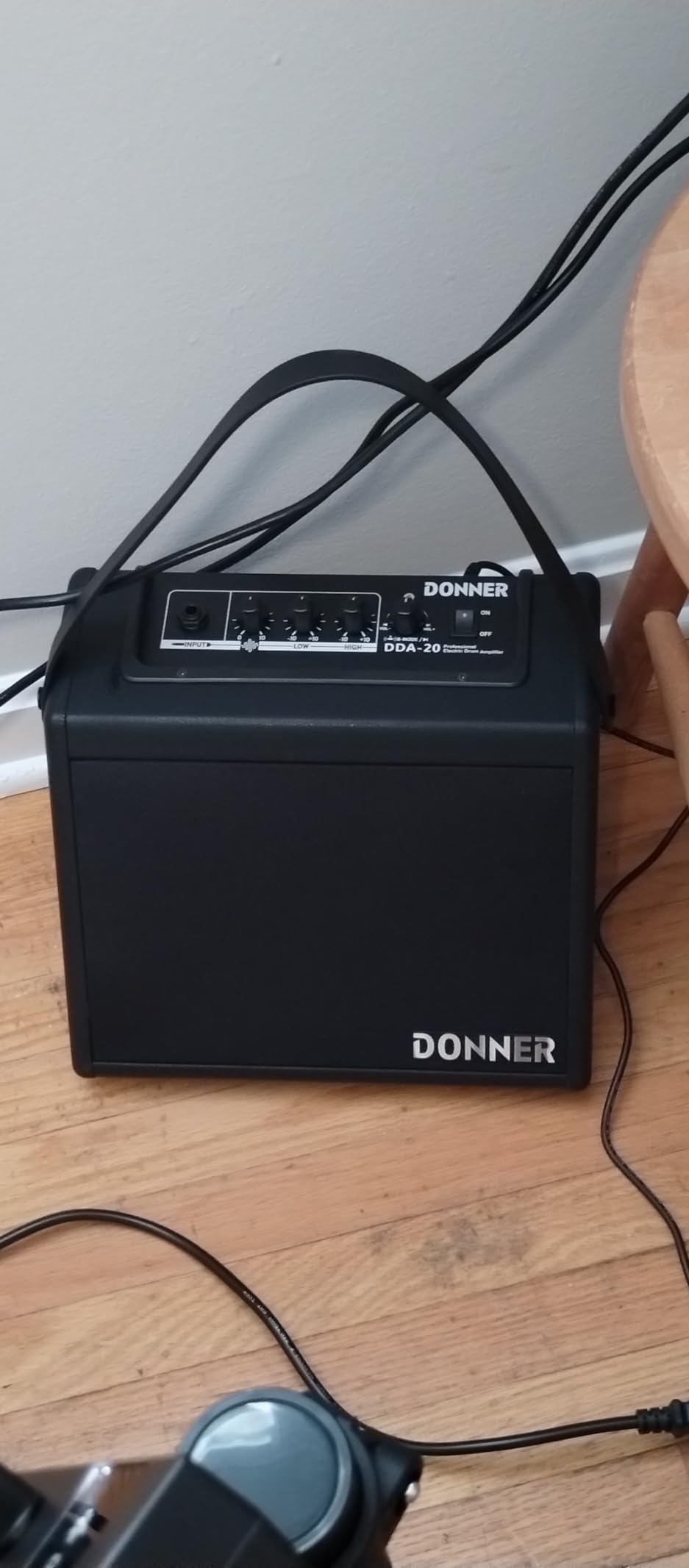 Donner Mini Electric Drum Amp 20W, Wireless Electronic Drum Amplifier Keyboard Speaker DDA-20 Portable for Home Practice customer photo 1