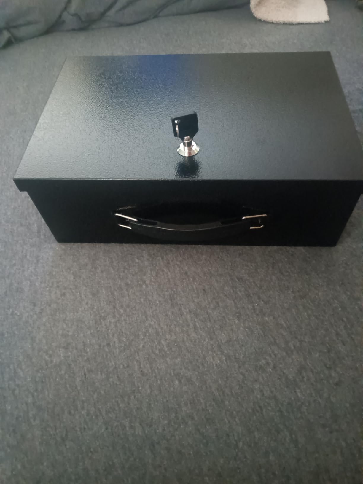 KYODOLED Fireproof Document Box with Key Lock, Small Lock Boxes for Personal Items, Fire and Water Resistance, Fireproof Safe Box for Documents, Jewelry, Passport, Cash, 12.6'' x 8.3'' x 3.58'' Black customer photo 2