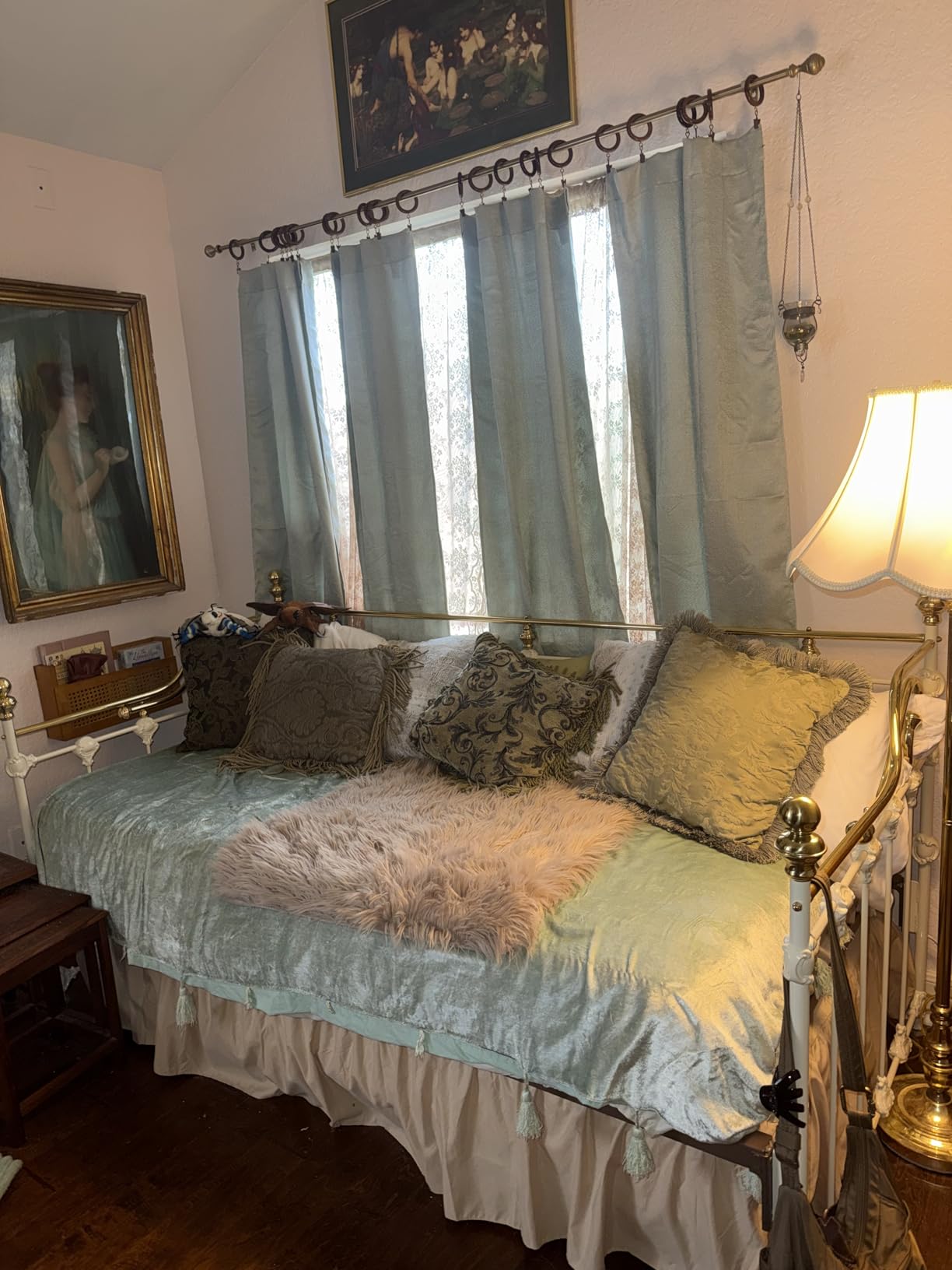 Bed Skirt Queen Size Ruffled Bed Skirt with Split Corners customer photo 1