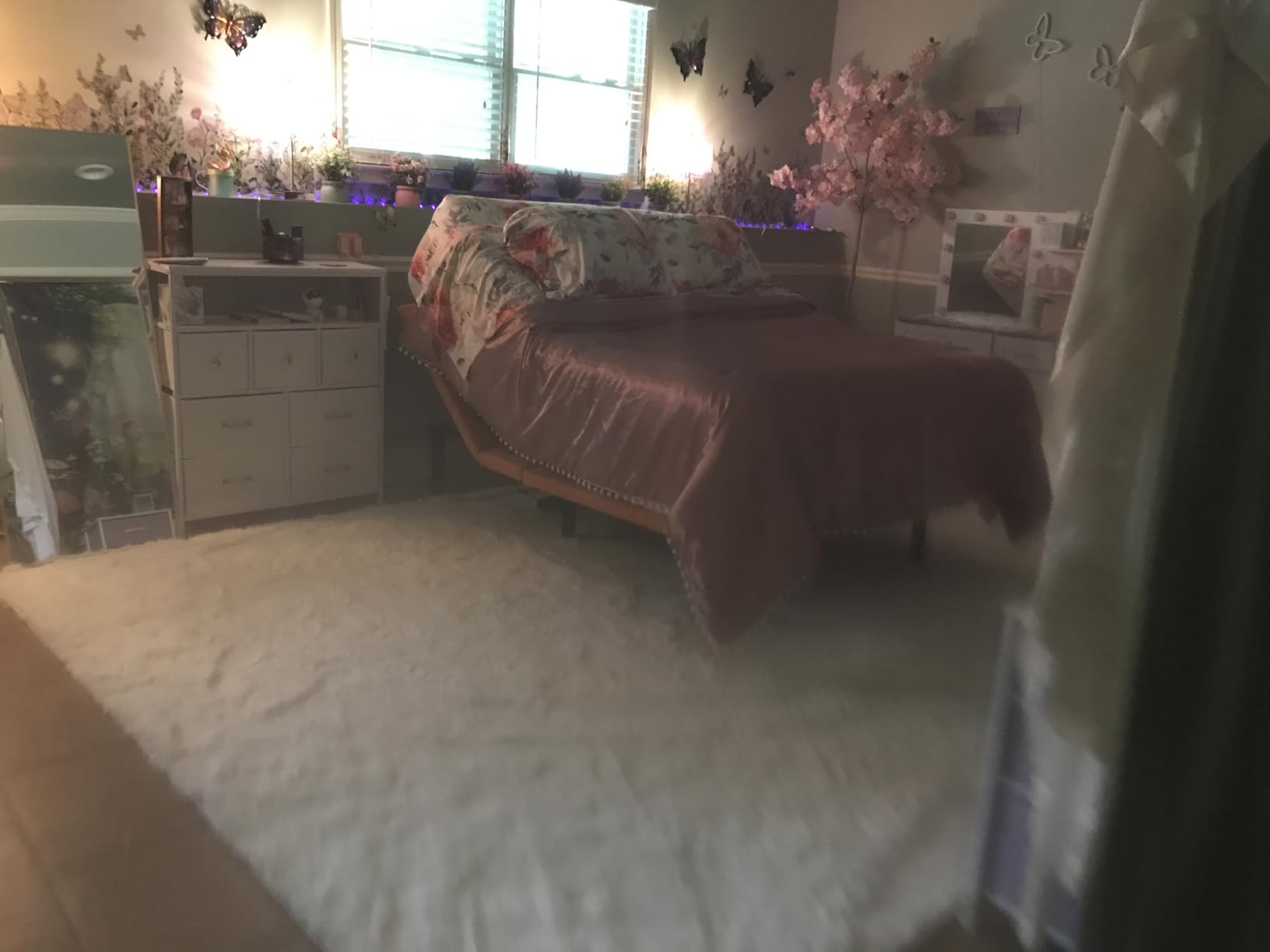 ESHINE Adjustable Bed Frame + 14