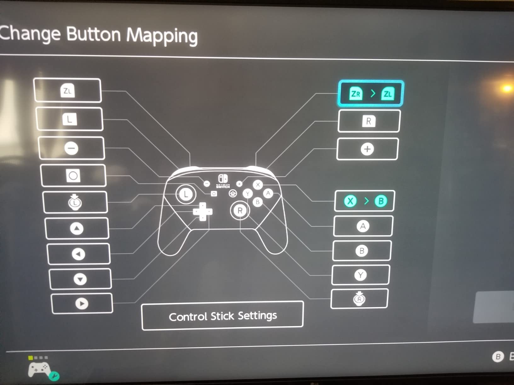 Retro-Bit Tribute 64 2.4 GHz Wireless Controller for N64 & More (Clear Red) customer photo 2