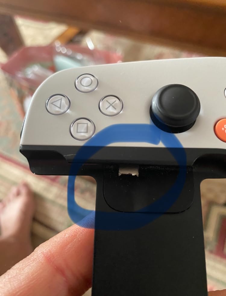 Backbone - One - PlayStation Edition (Lightning) - Mobile Gaming Controller for iPhone - White customer photo 2
