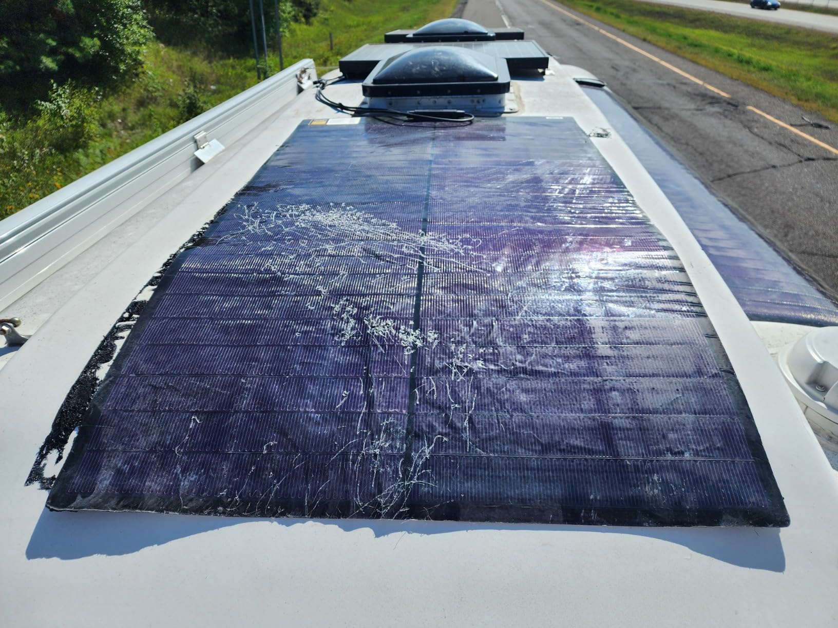 BougeRV Yuma 200W CIGS Thin-Film Flexible Solar Panel with Tape customer photo 1