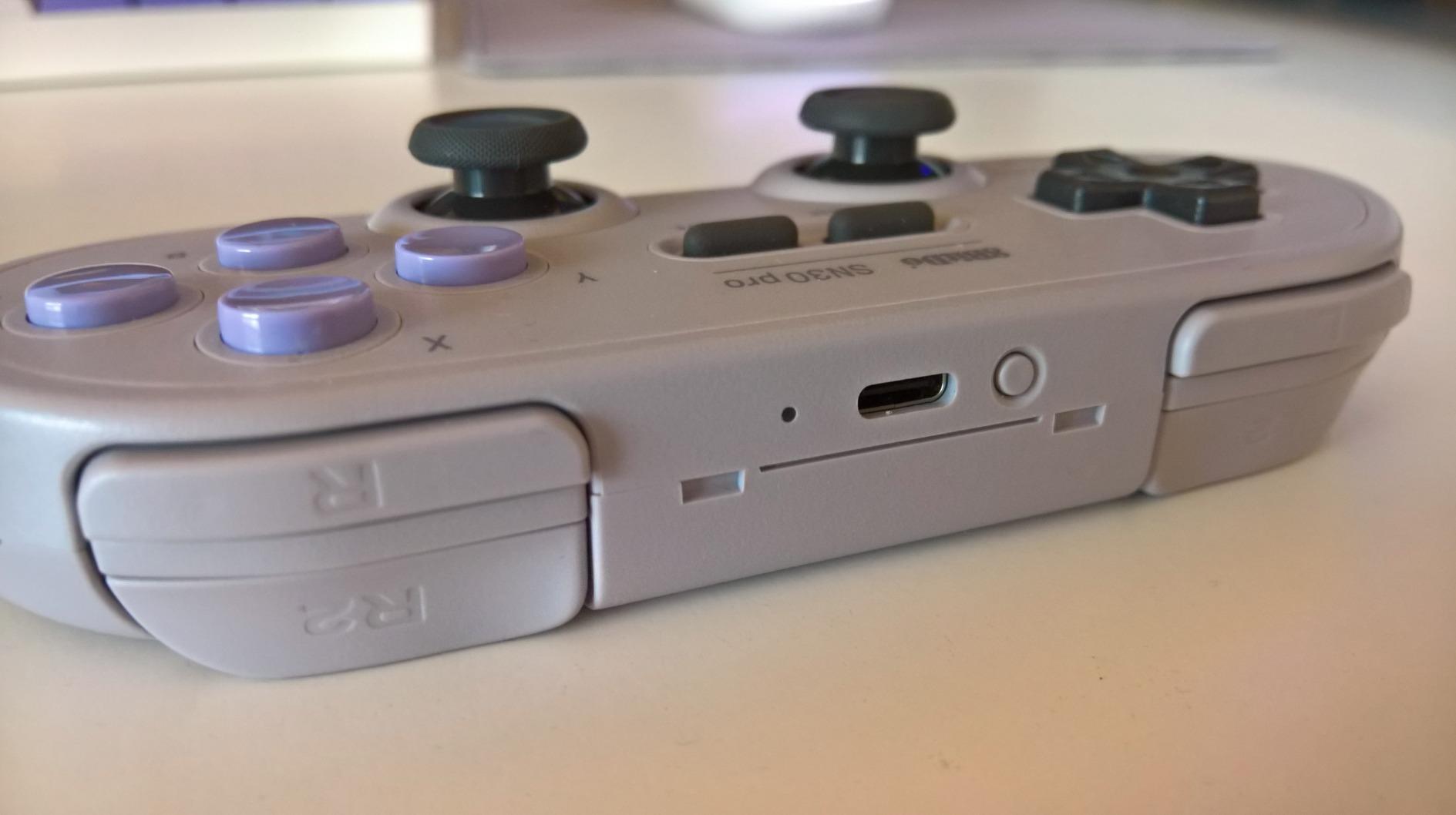 8Bitdo SN30 Pro Bluetooth Controller, Hall Effect Joystick (Crystal Purple) customer photo 2