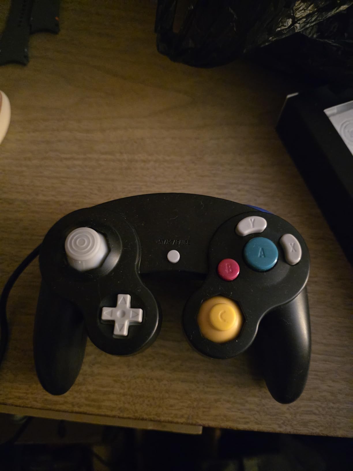 FIOTOK Gamecube Controller, Classic Wired Controller for Wii & Gamecube customer photo 2