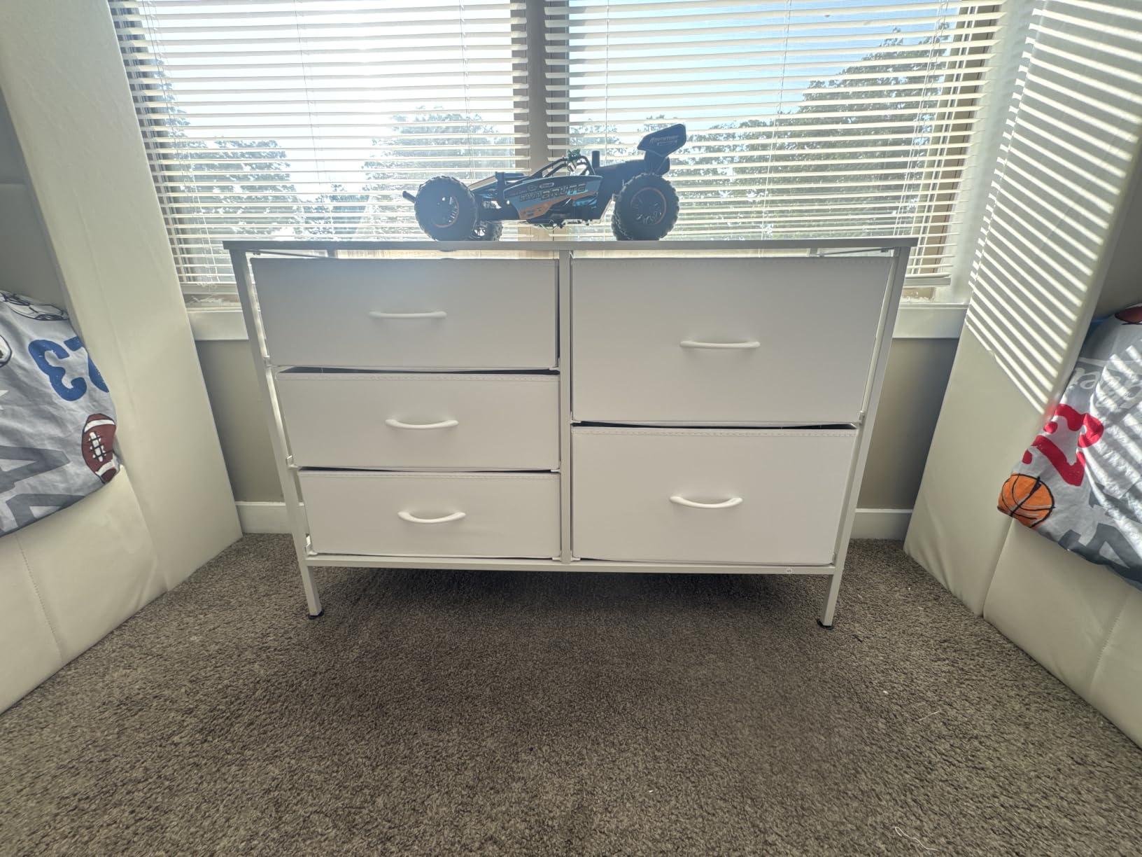 WLIVE 5 Drawer White Fabric Dresser for Bedroom, Wide Storage Chest customer photo 1