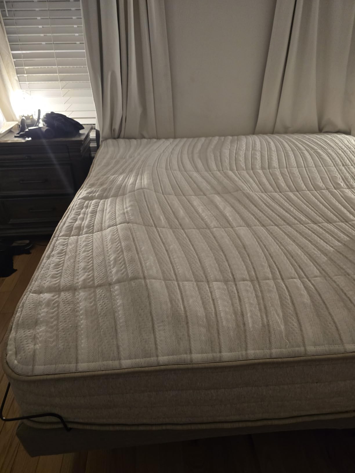 Ethical Mattress Co 10-inch Organic Hybrid Mattress, Non Toxic, Queen customer photo 1