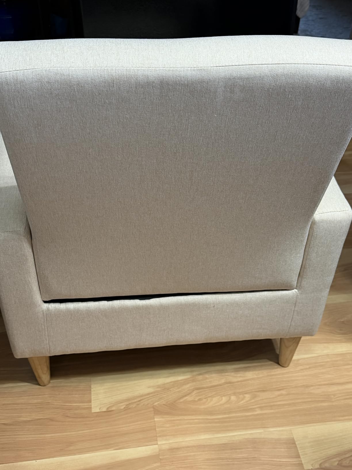 COLAMY Mid-Century Modern Upholstered Accent Chair with Back Pillow & Solid Wood Legs, Fabric Cozy Armchair for Living Room, Bedroom, Reading Nook, Apartment & Small Spaces, Beige customer photo 2