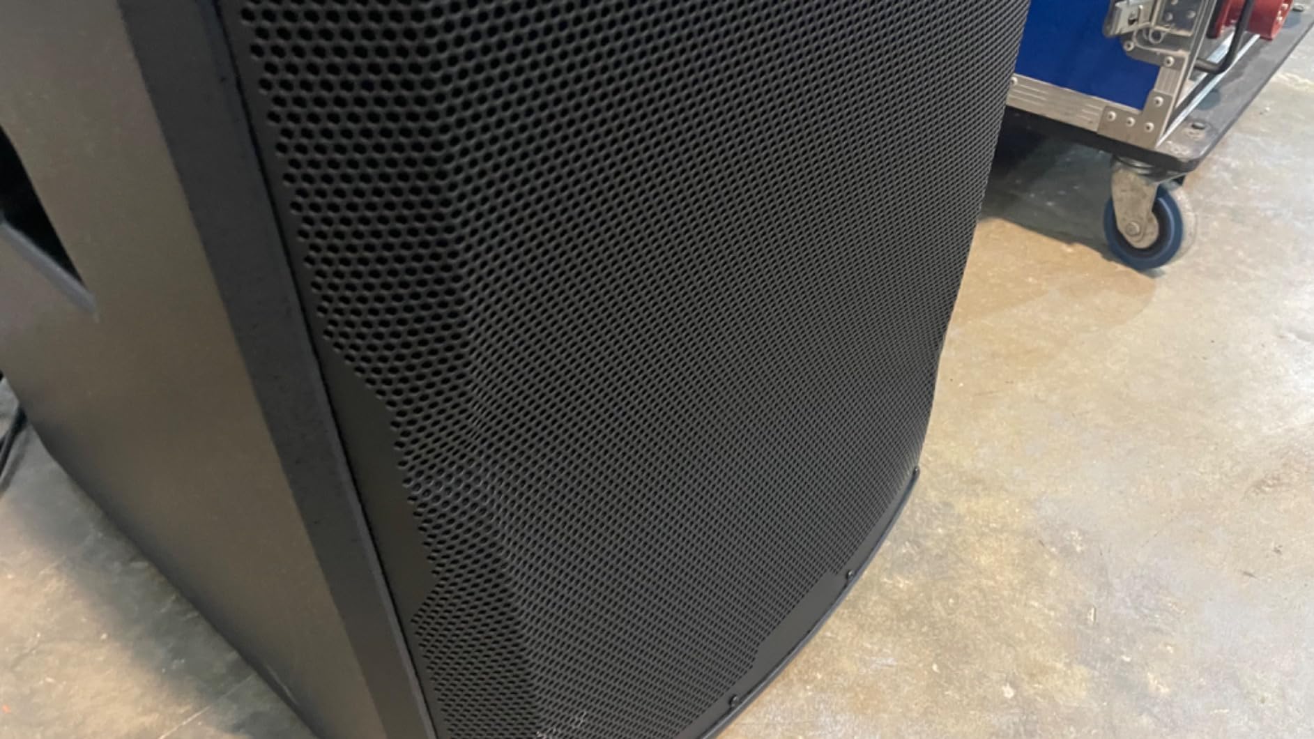 ALTO TS18S 2500W 18