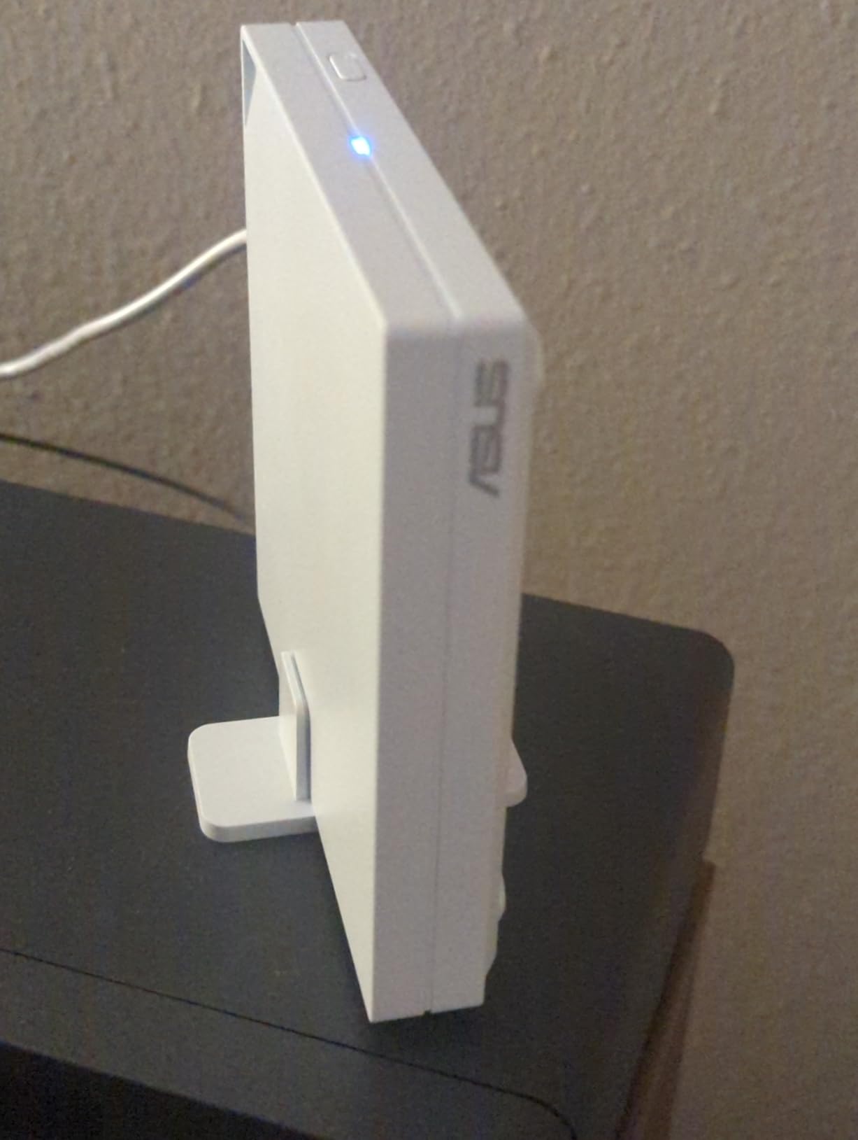 ASUS RT-AX57 GO -AX3000 Dual Band WiFi 6 Portable Travel Router, 4G/5G tethering, Public WiFi (WISP) Mode, Advance Network Security, VPN, AiMesh, Guest Portal, RV/Cruise/Mobile, USB-C Powered. customer photo 2