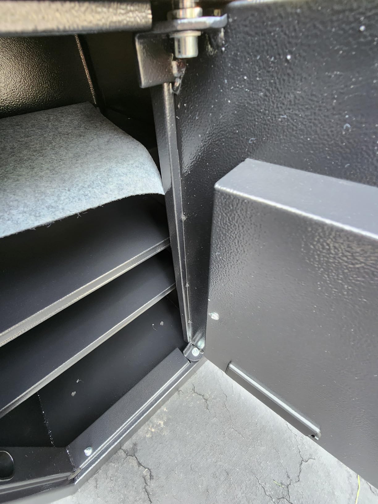 [5.0 Cub] Large Safe Box with Fireproof Bag for Home Use, 23.6