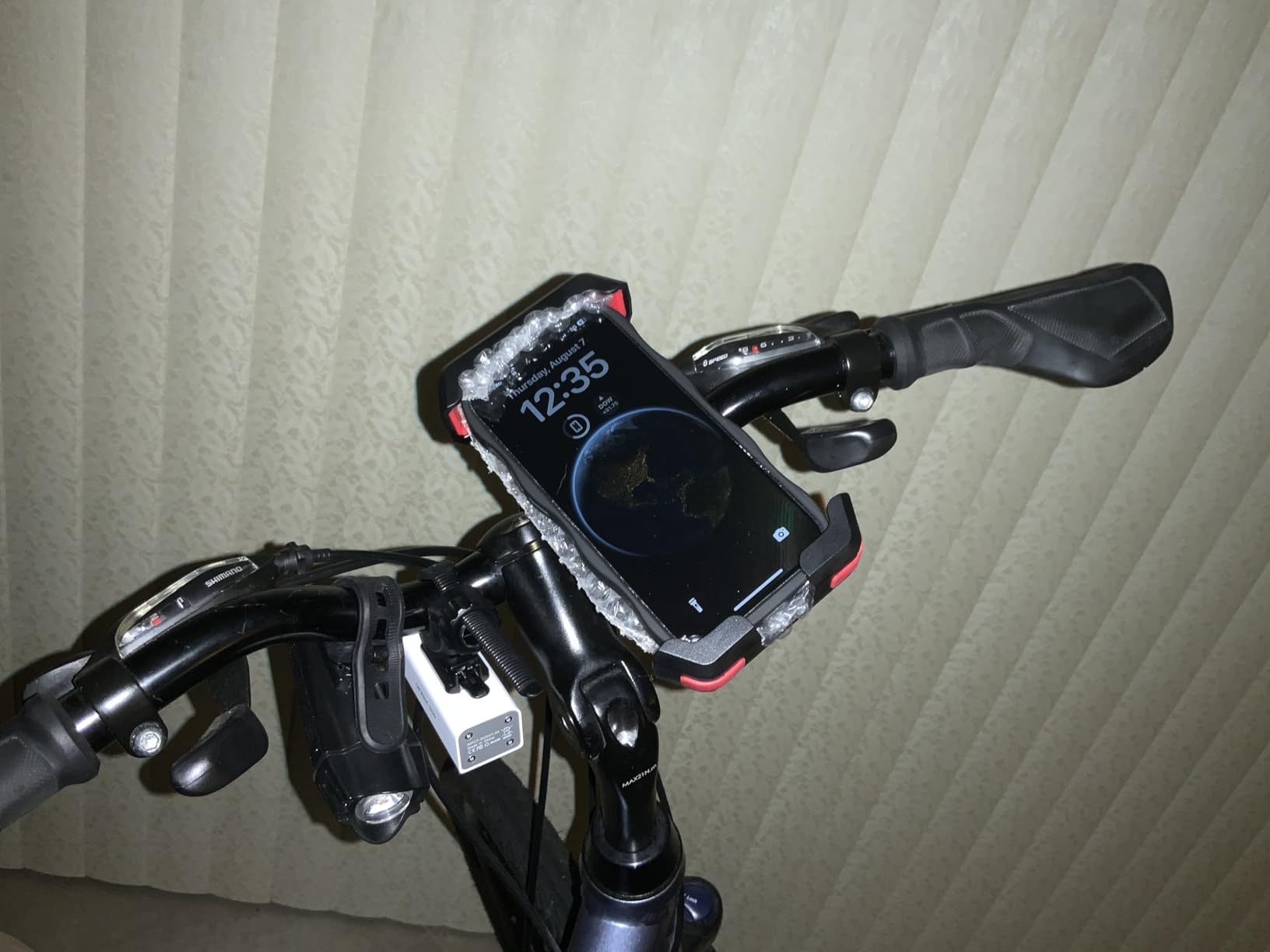 Pnitri 2026 New Upgraded Bike Phone Holder Handlebar - 1S Quick Install, Motorcycle Phone Mount, Bicycle Phone Holder fit Large Phone Case for iPhone Samsung, Dirt Scooter Mini Bike Accessories customer photo 1