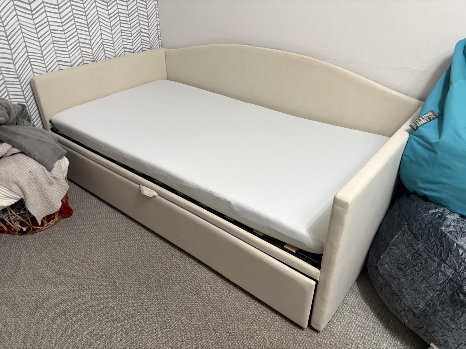 Zinus 8 Inch Full Cooling Essential Memory Foam Mattress, Medium Feel customer photo 1