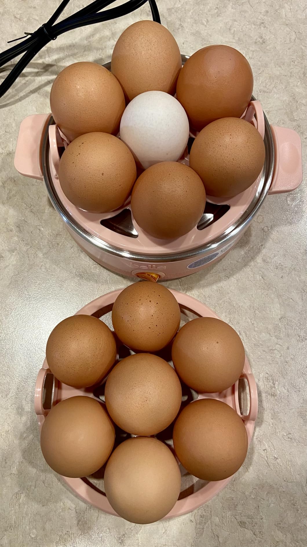 bella 14-Egg Capacity Cooker & Steamer, Double Stack, 360 Watt, Oatmilk customer photo 1