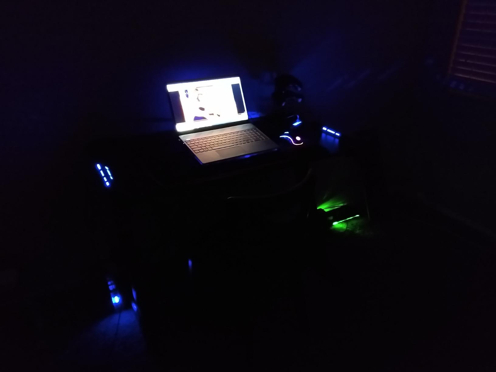 EUREKA ERGONOMIC Gaming Desk, 60 Inch Computer Desk with RGB LED Lights customer photo 1