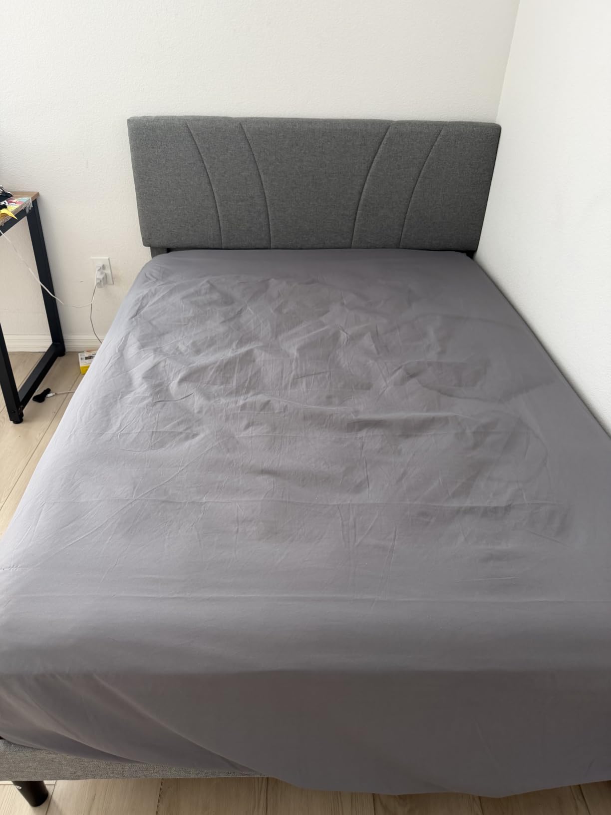 Novilla King Size Bed Frame with Adjustable Headboard Platform King Bed Frame Linen Fabric Upholstered Headboard, No Box Spring Needed, Noise-Free, Wooden Slats Support, Easy Assembly, Beige customer photo 1