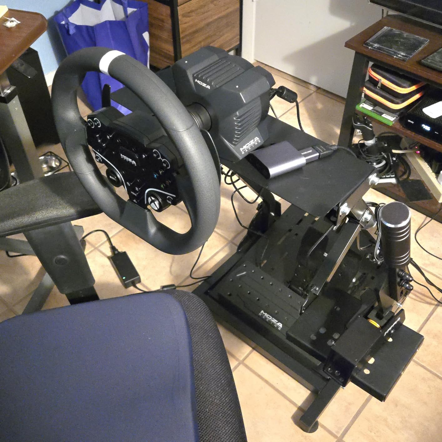 MOZA R3 Racing Wheel and Pedals Bundle Kit for Xbox & PC customer photo 1