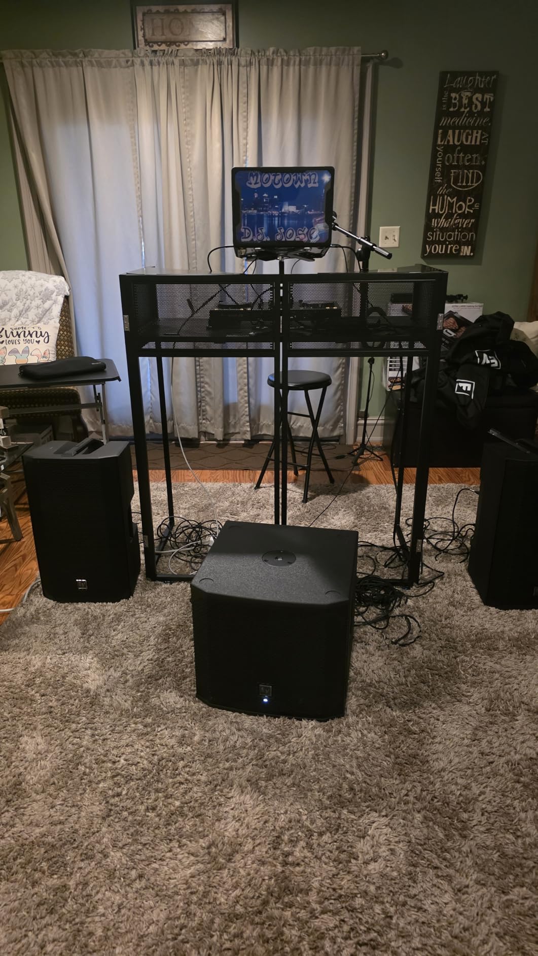YooKoo Portable DJ Booth, Metal Frame DJ Table, 40