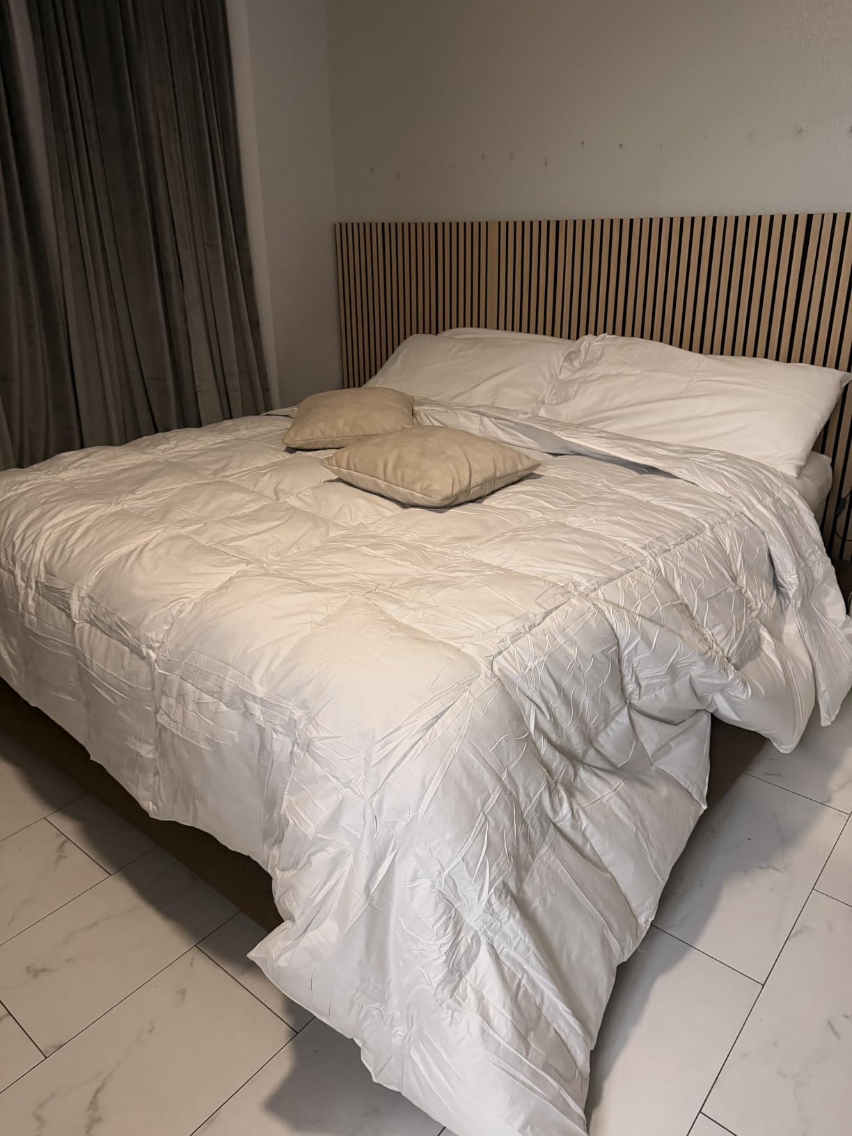 VIPSHOW 14 Inch King Heavy Duty 3500lbs Bed Frame with Round-Corner customer photo 1