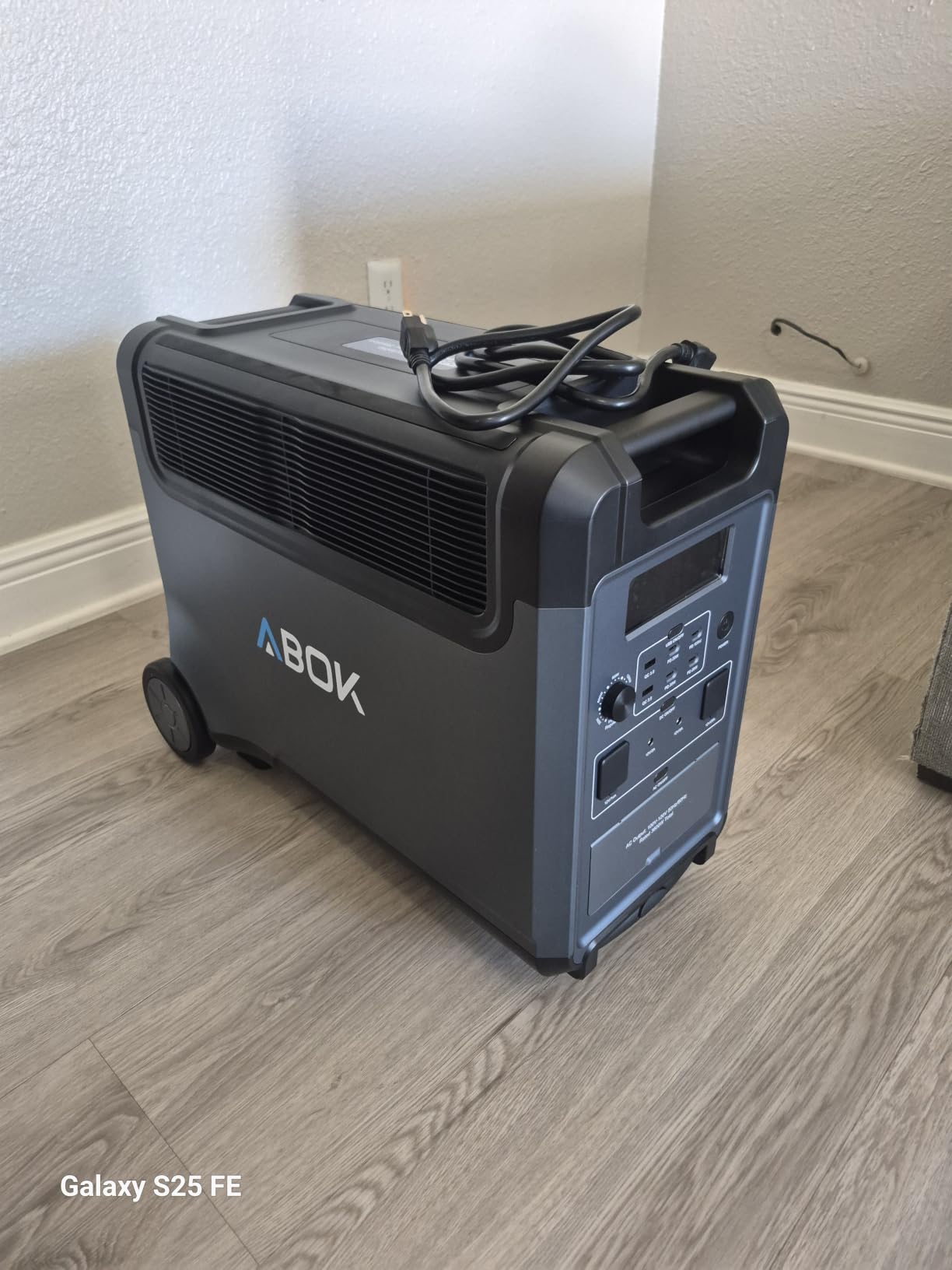 ABOK Ark3600 Portable Power Station with Extra Battery, up to 11520Wh customer photo 1