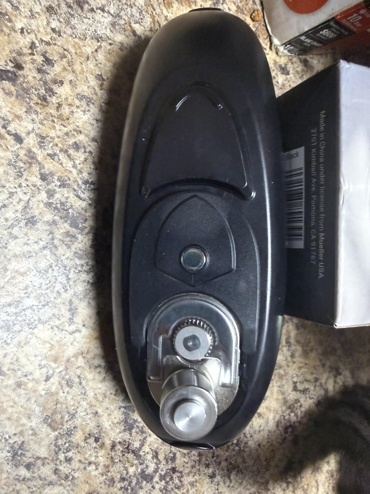 MUELLER HOME SmoothEdge Auto Electric Can Opener, Black customer photo 2