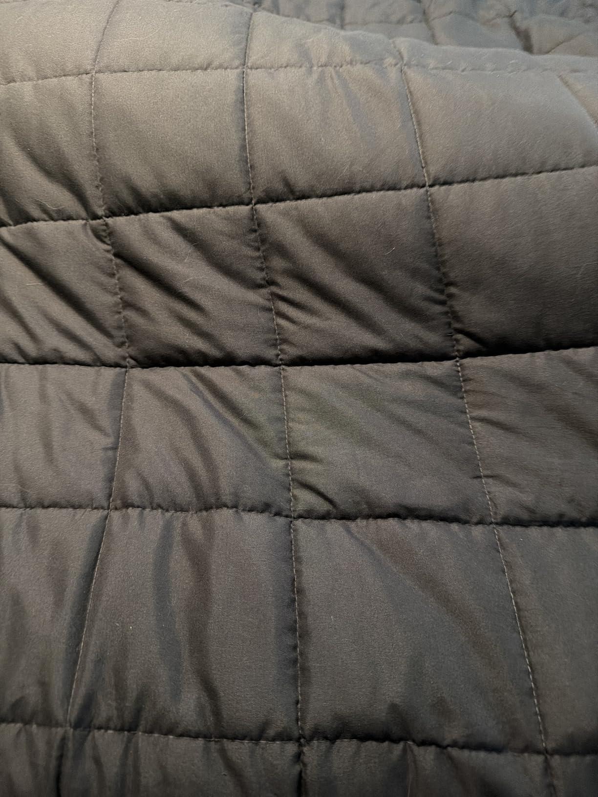 HomeSmart Weighted Cooling Blanket King Size 20 lbs, Soft Cooling Fabric customer photo 2