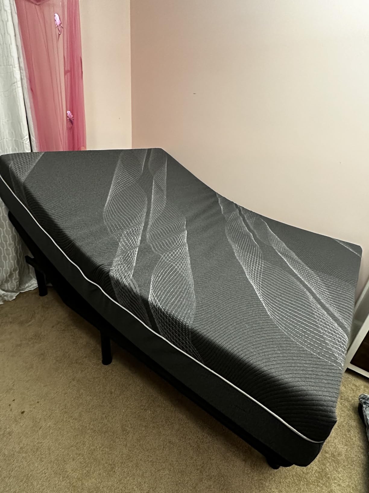 Dyonery Split King Adjustable Bed Frame + 14 Inch Memory Foam Mattress customer photo 2