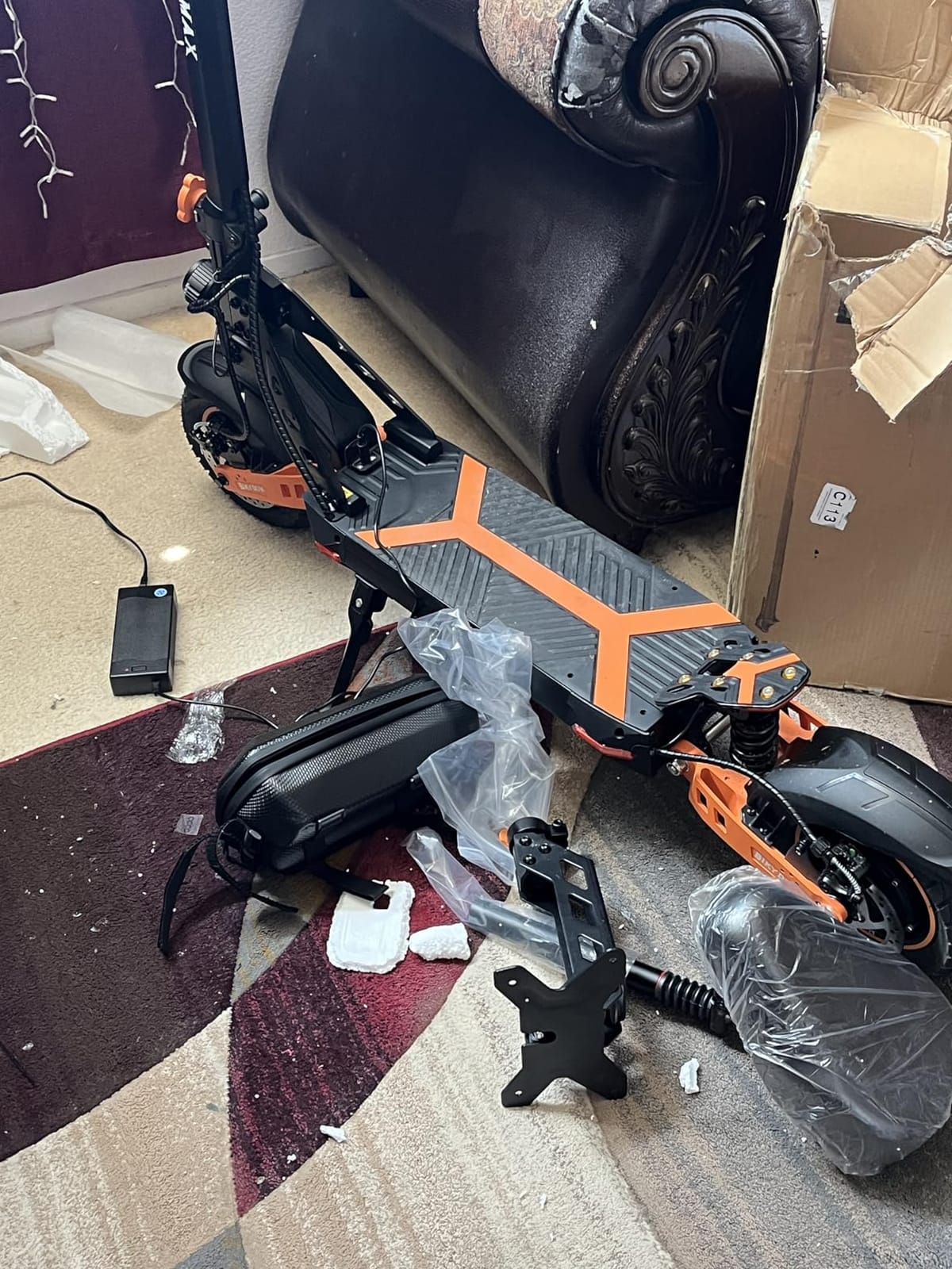 Electric Scooter Adults 1600/4000/6000W Motor 50 Miles Long Range & 40/45/50 MPH Top Speed 10